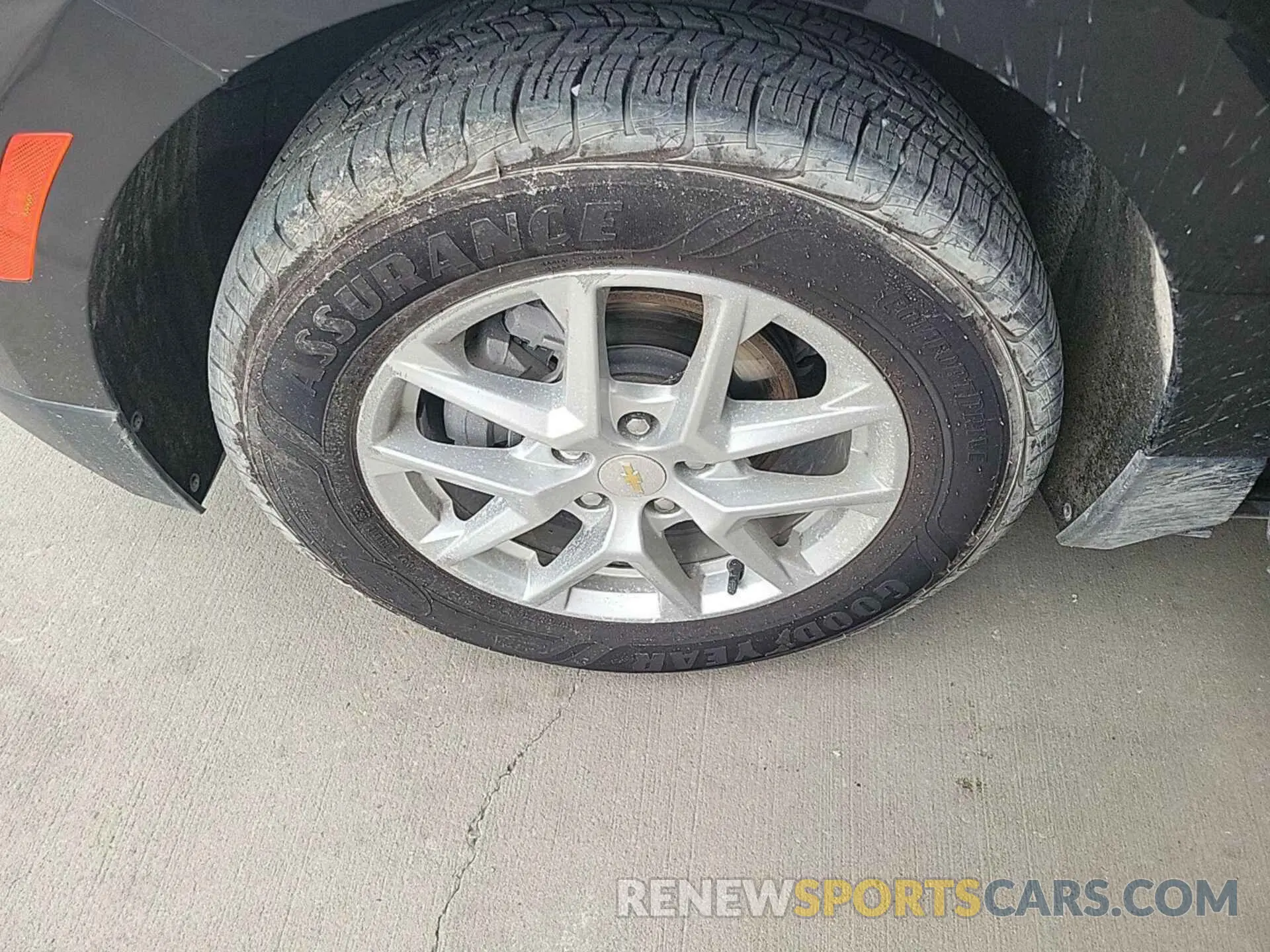 29 Фотография поврежденного автомобиля 3GNAXJEGXPL118086 CHEVROLET EQUINOX 2023
