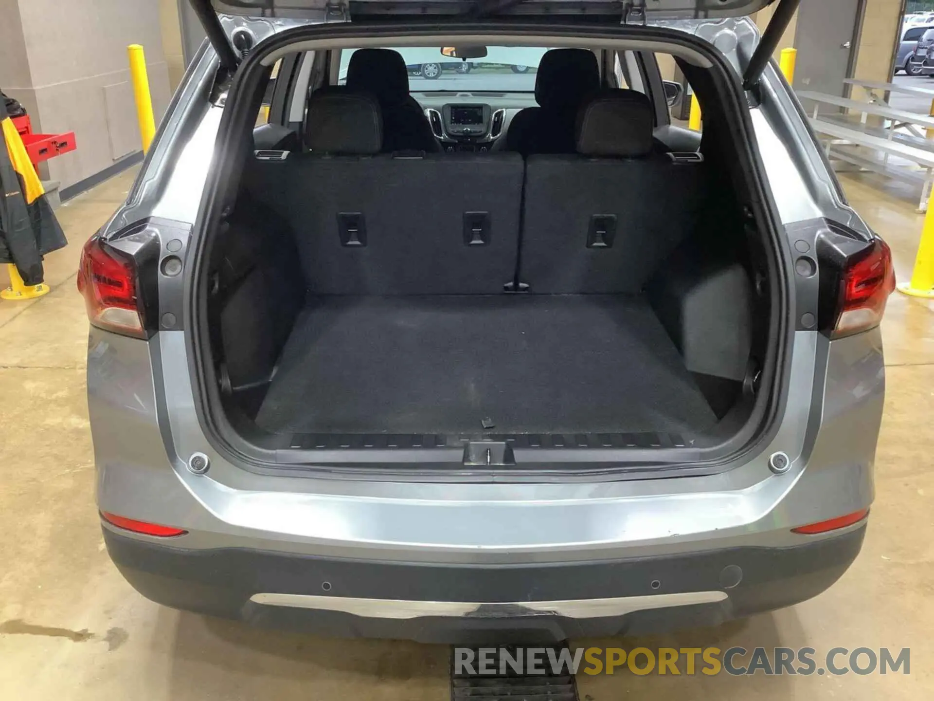 12 Фотография поврежденного автомобиля 3GNAXJEGXPS209087 CHEVROLET EQUINOX 2023