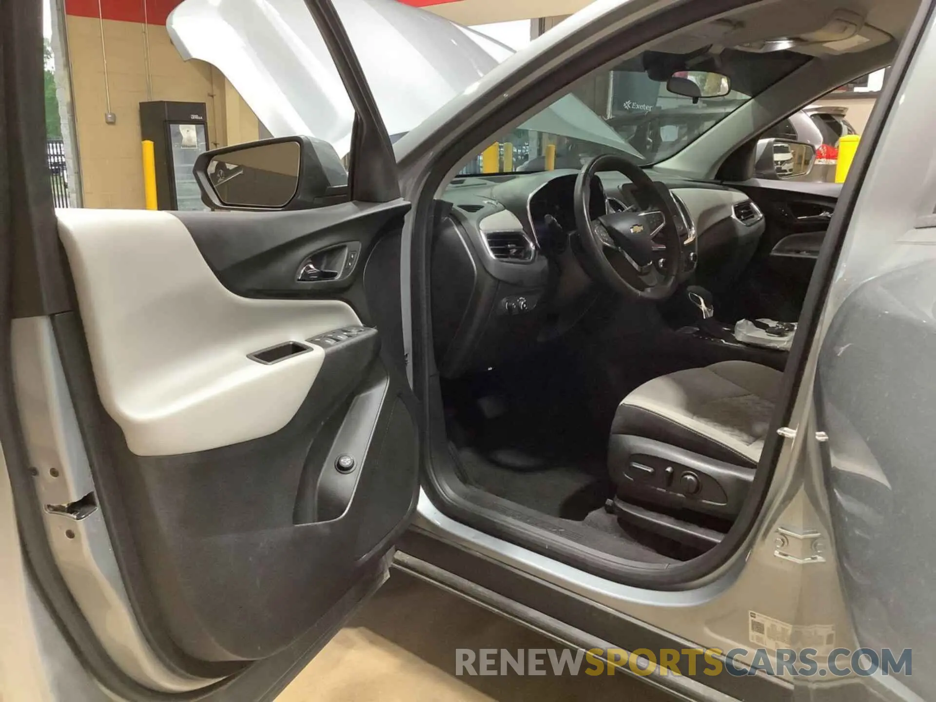 13 Фотография поврежденного автомобиля 3GNAXJEGXPS209087 CHEVROLET EQUINOX 2023