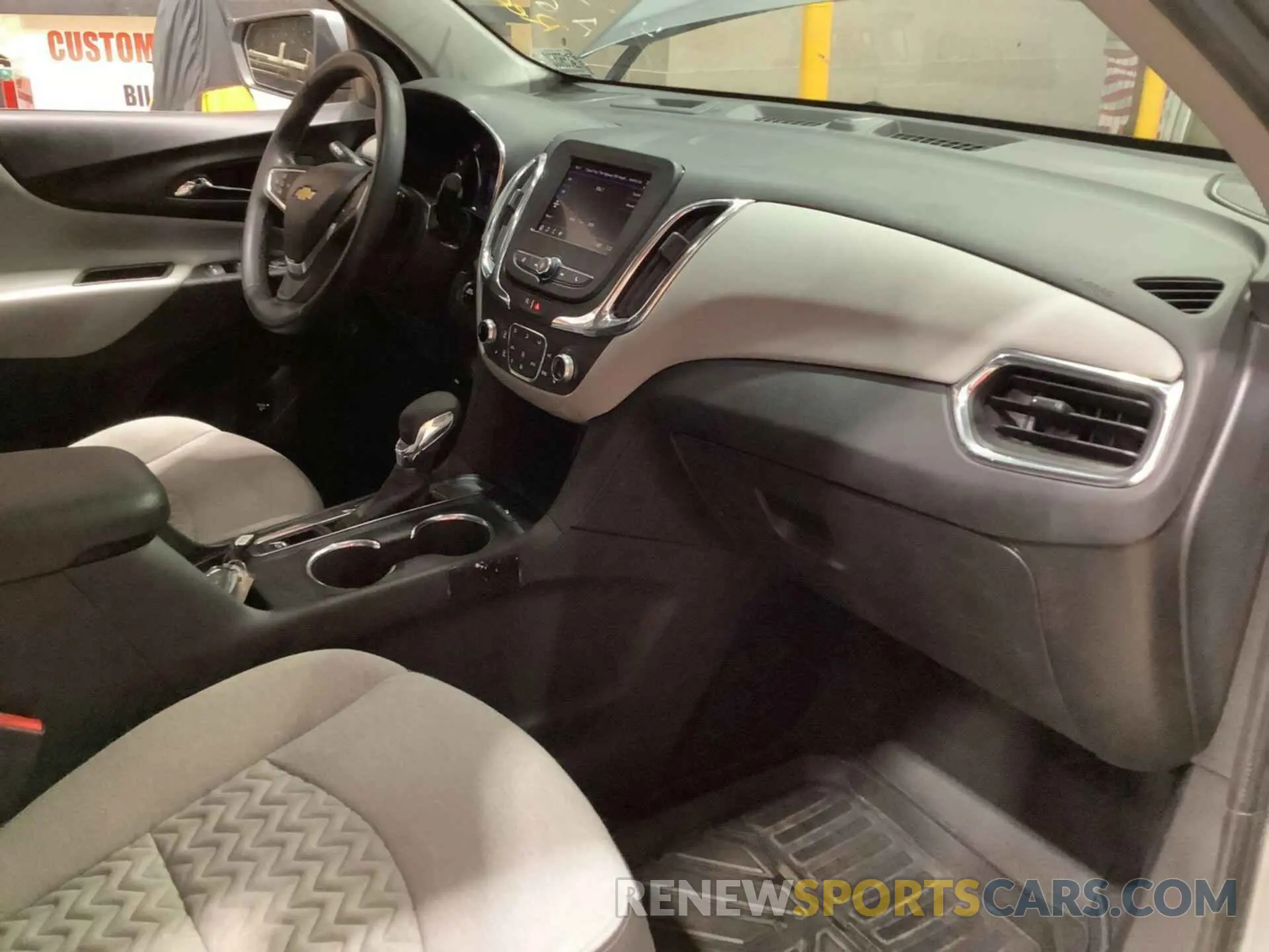 19 Фотография поврежденного автомобиля 3GNAXJEGXPS209087 CHEVROLET EQUINOX 2023