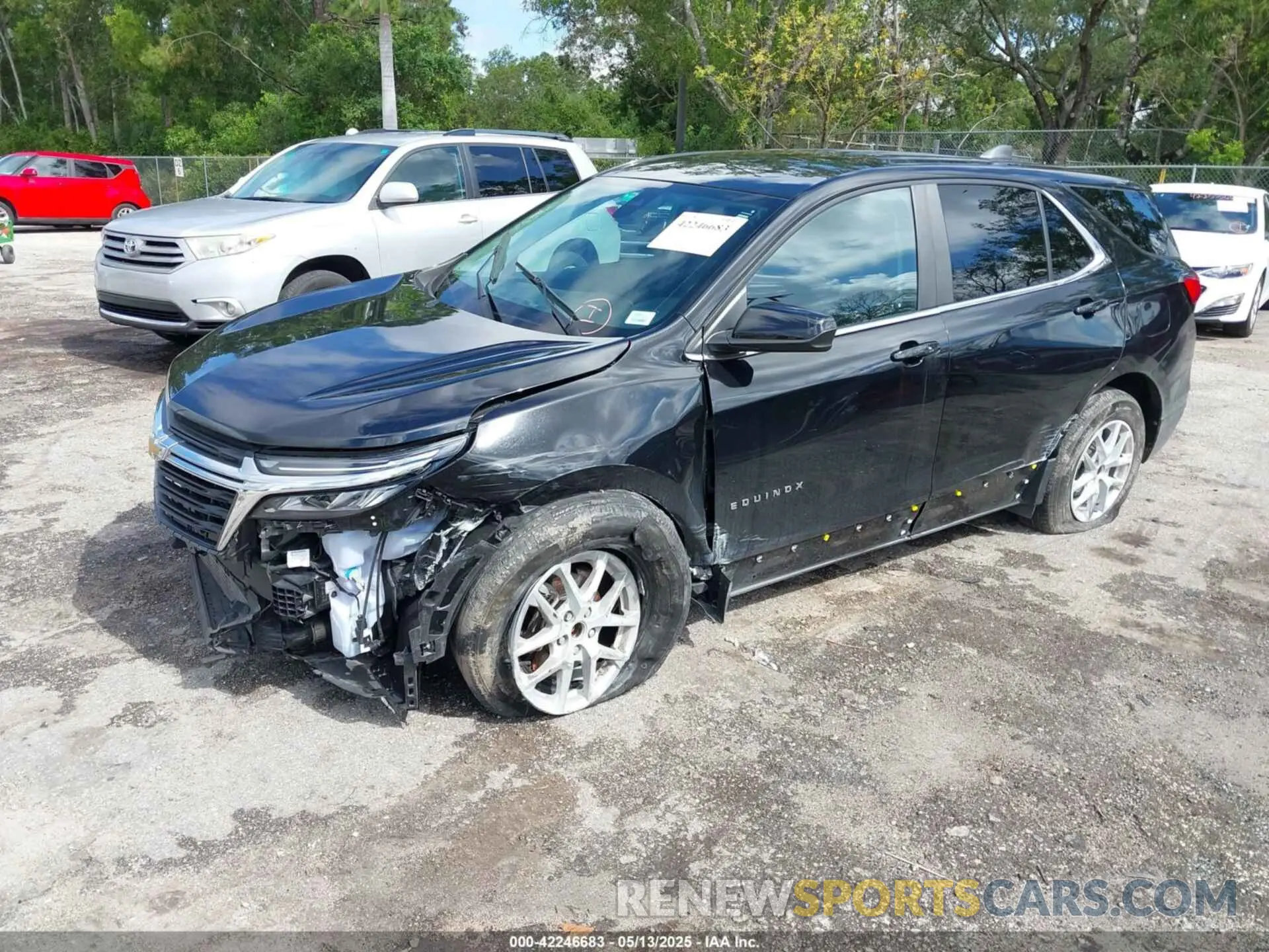 2 Photograph of a damaged car 3GNAXKEG0PL185768 CHEVROLET EQUINOX 2023