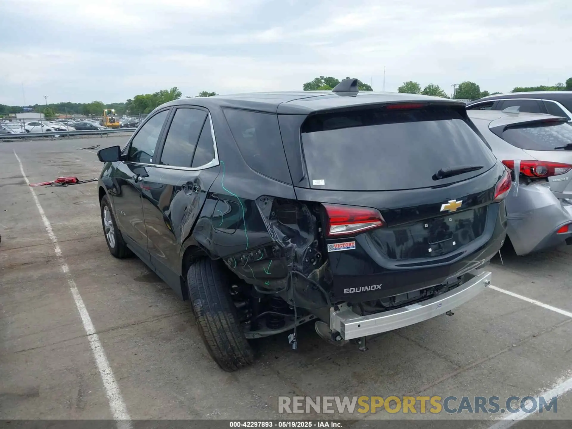 3 Фотография поврежденного автомобиля 3GNAXKEG0PL204271 CHEVROLET EQUINOX 2023