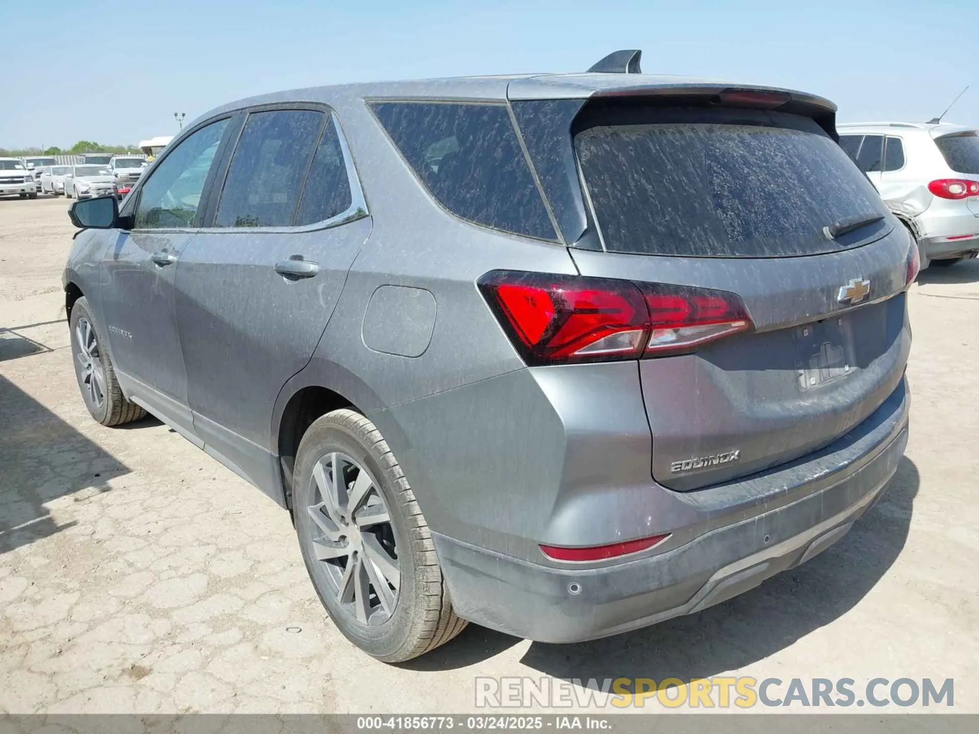 3 Photograph of a damaged car 3GNAXKEG1PL235402 CHEVROLET EQUINOX 2023