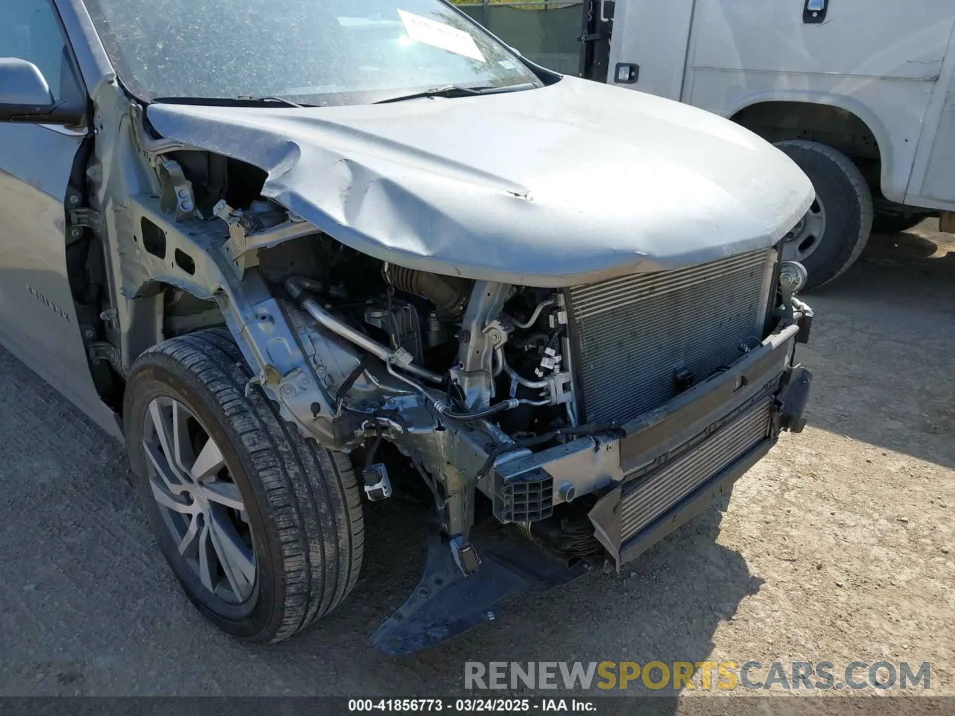 6 Photograph of a damaged car 3GNAXKEG1PL235402 CHEVROLET EQUINOX 2023