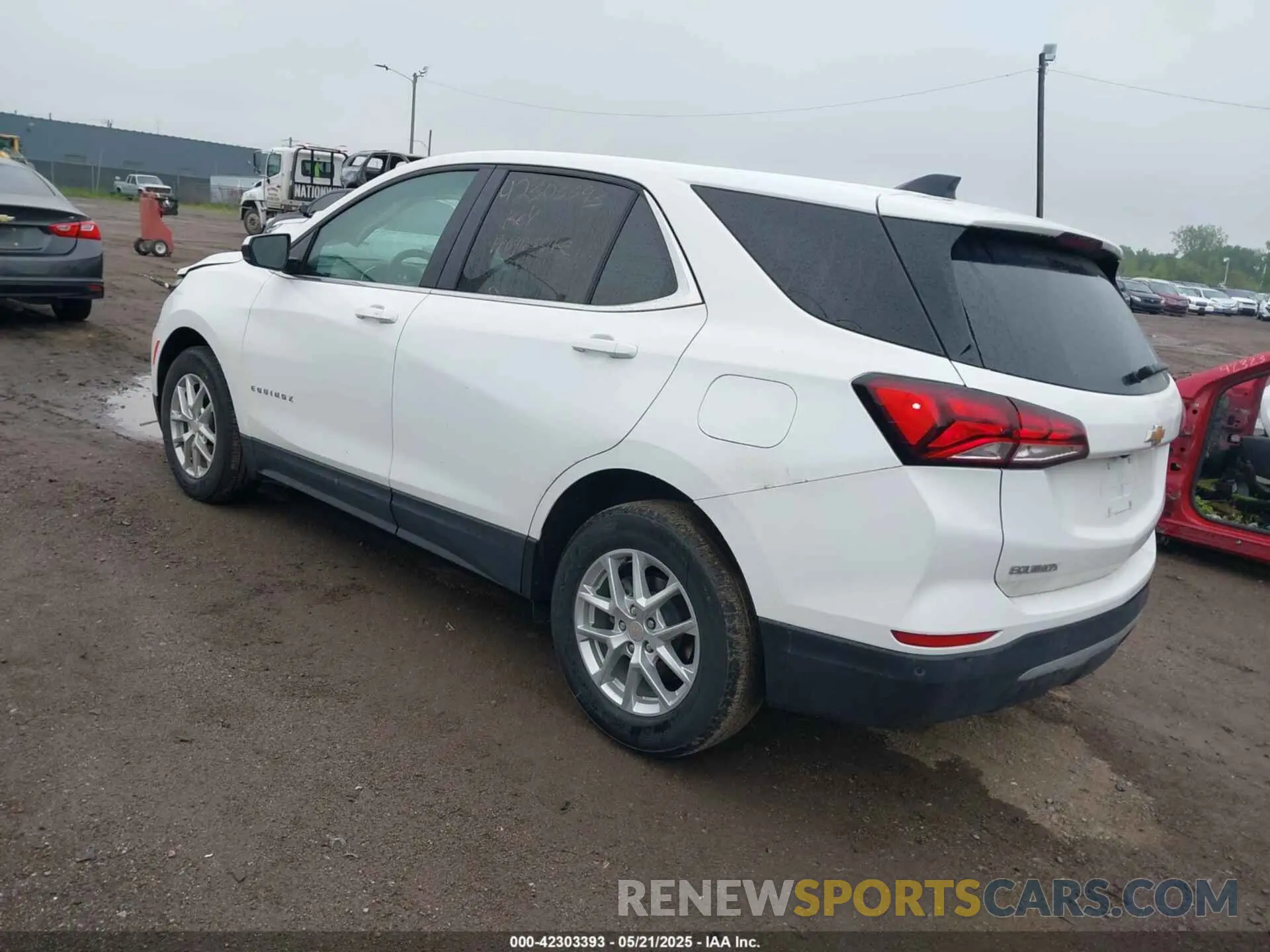 3 Photograph of a damaged car 3GNAXKEG1PS157600 CHEVROLET EQUINOX 2023