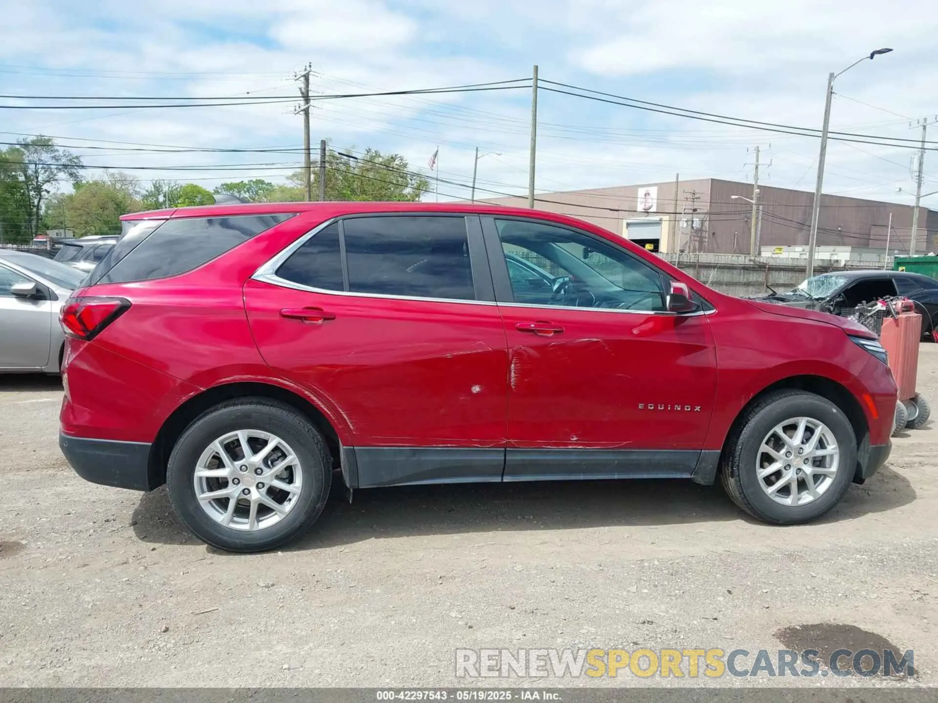 13 Photograph of a damaged car 3GNAXKEG1PS197840 CHEVROLET EQUINOX 2023