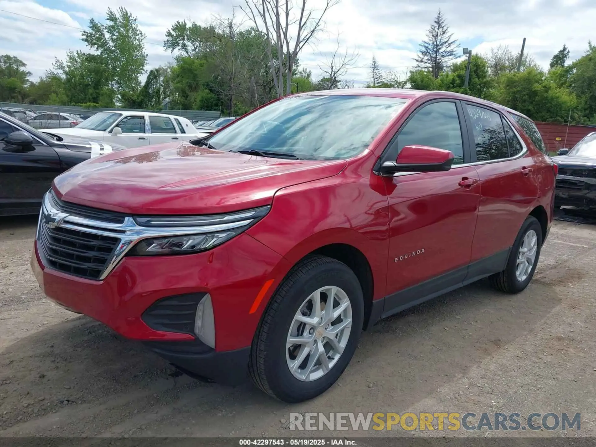 2 Photograph of a damaged car 3GNAXKEG1PS197840 CHEVROLET EQUINOX 2023
