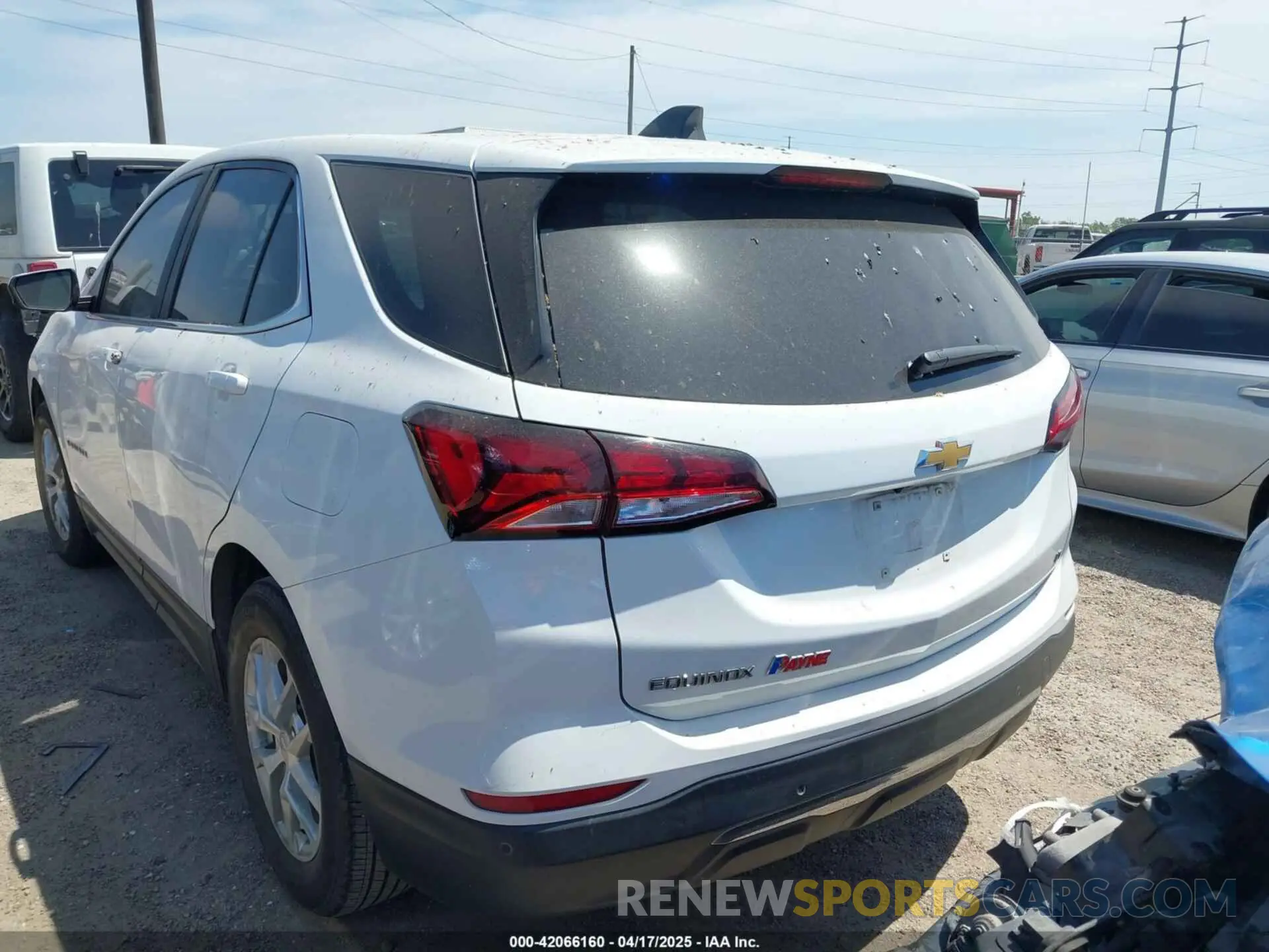 3 Photograph of a damaged car 3GNAXKEG2PS134178 CHEVROLET EQUINOX 2023