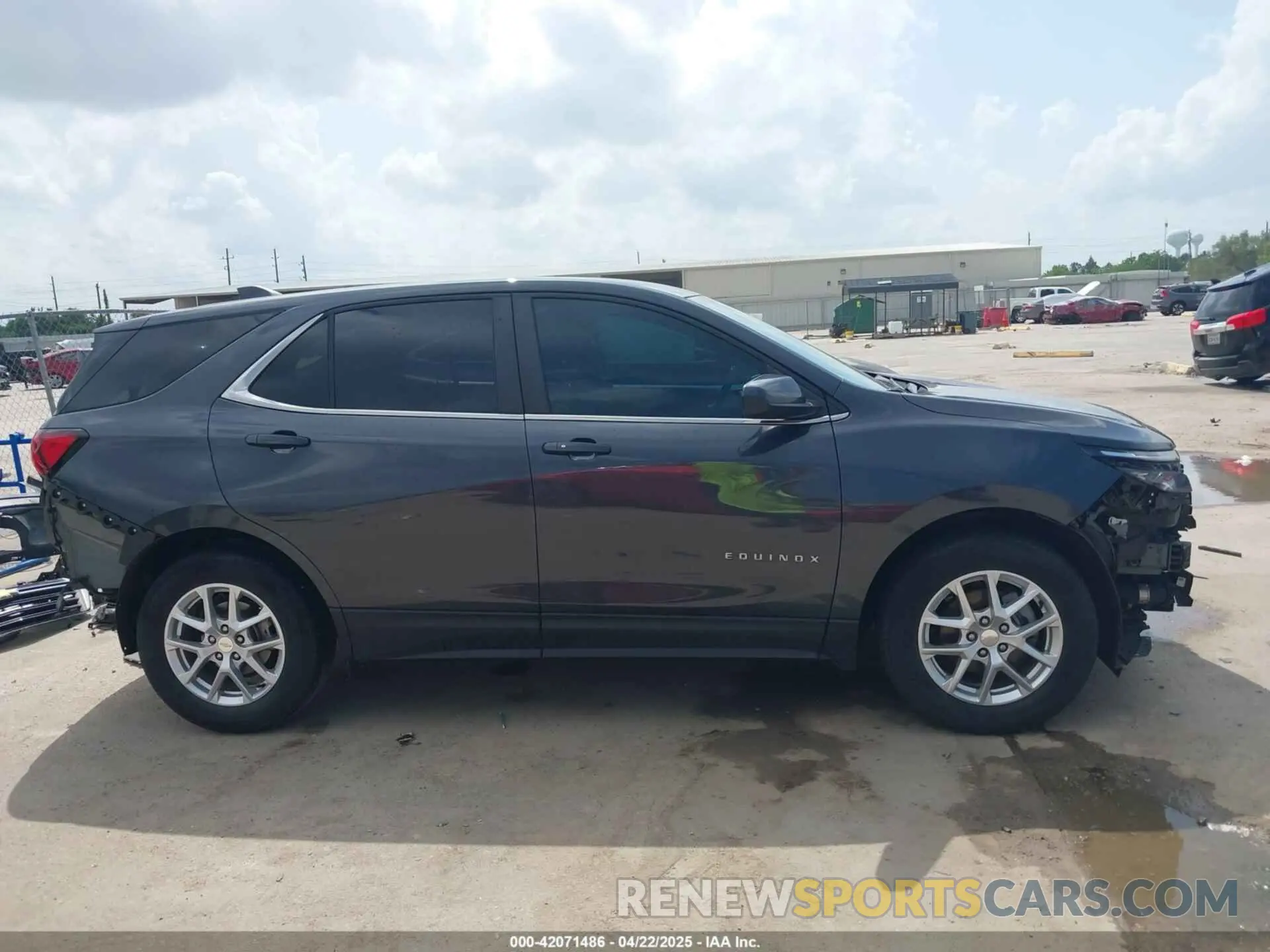 14 Photograph of a damaged car 3GNAXKEG2PS174289 CHEVROLET EQUINOX 2023