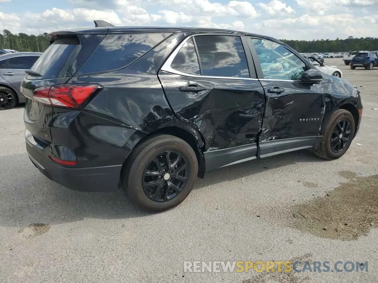 3 Фотография поврежденного автомобиля 3GNAXKEG3PL266411 CHEVROLET EQUINOX 2023