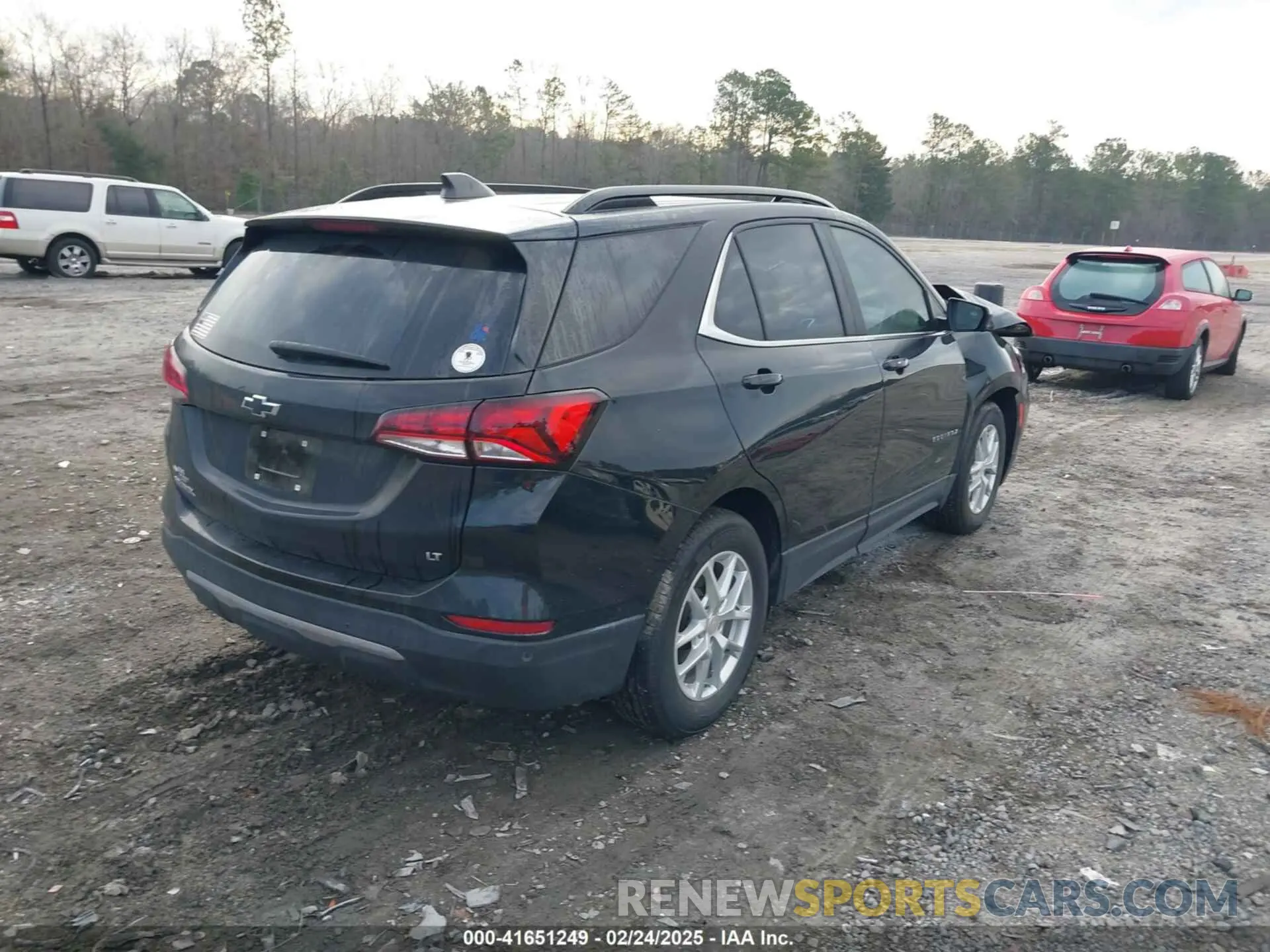 4 Photograph of a damaged car 3GNAXKEG5PL234222 CHEVROLET EQUINOX 2023