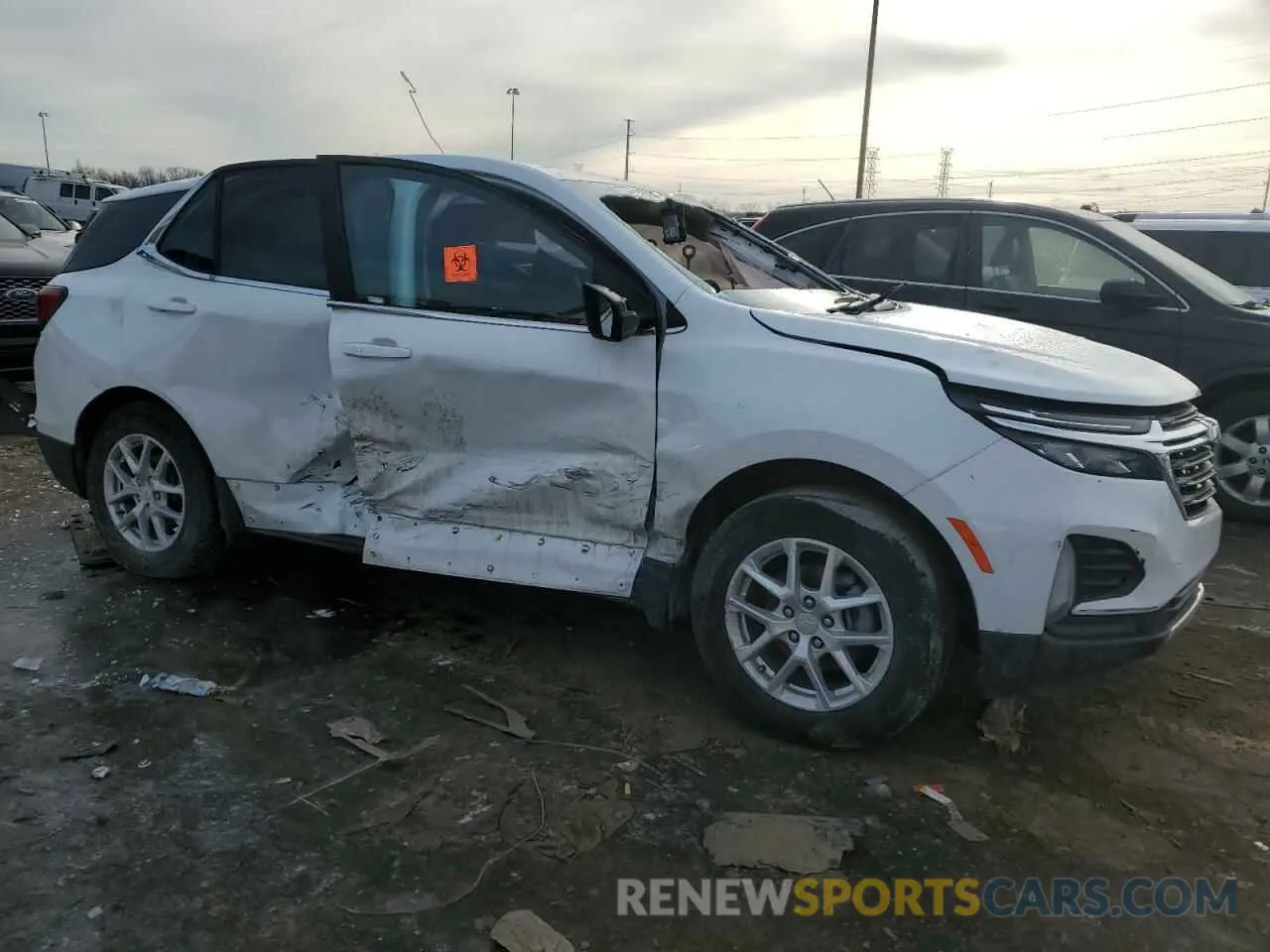 4 Photograph of a damaged car 3GNAXKEG6PS131929 CHEVROLET EQUINOX 2023
