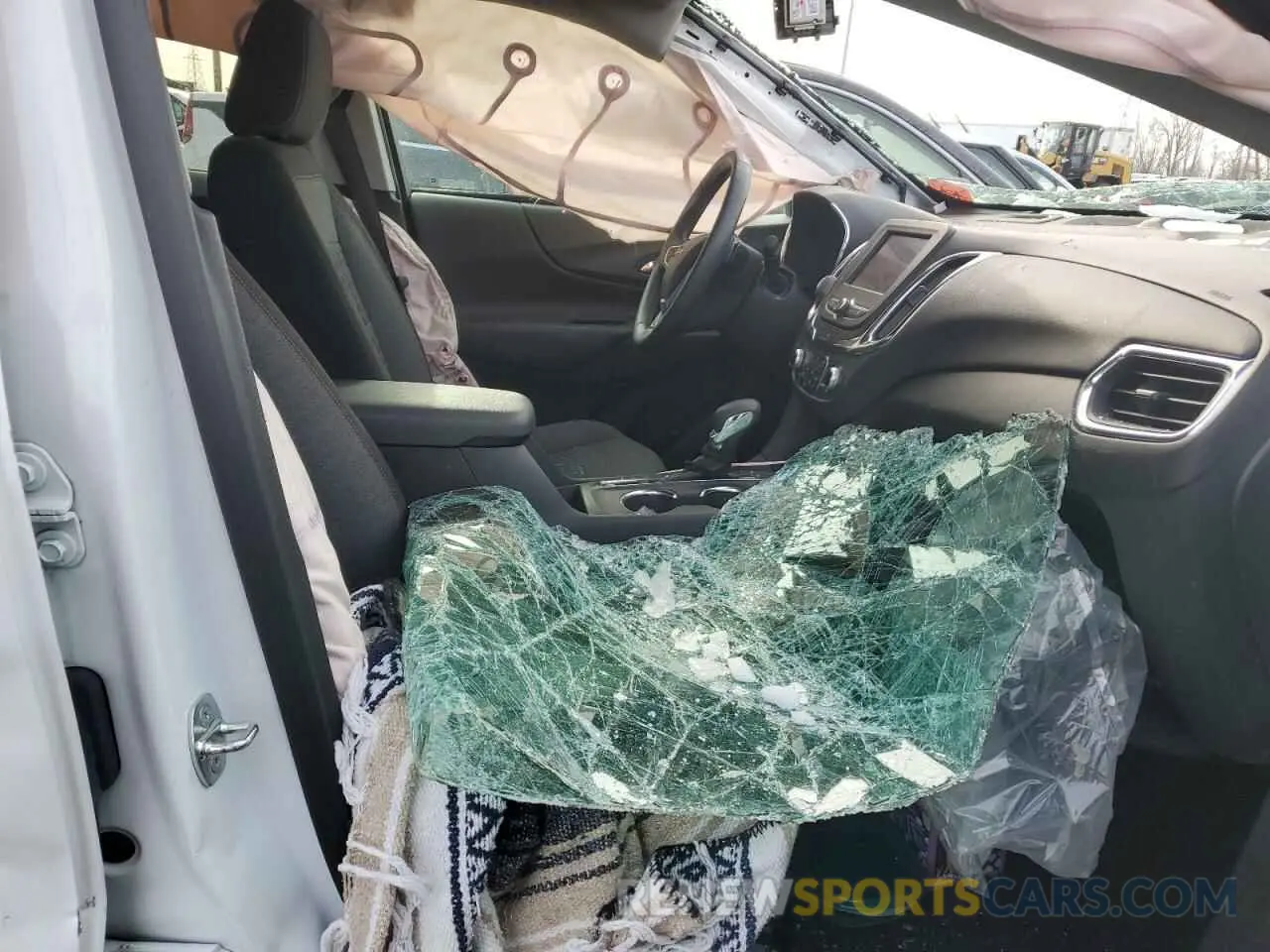 7 Photograph of a damaged car 3GNAXKEG6PS131929 CHEVROLET EQUINOX 2023