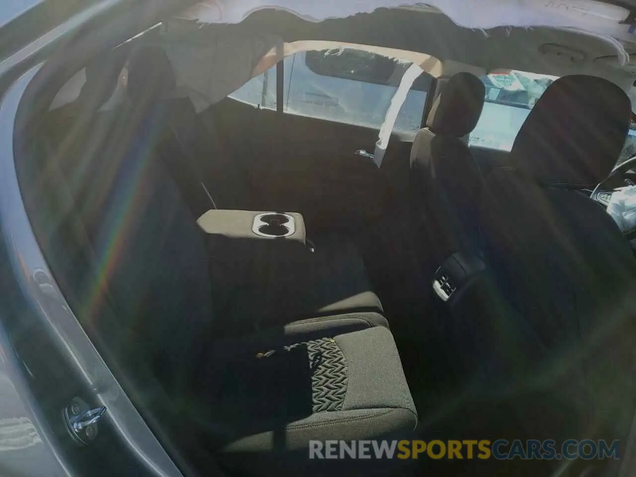 10 Photograph of a damaged car 3GNAXKEG8PS123623 CHEVROLET EQUINOX 2023