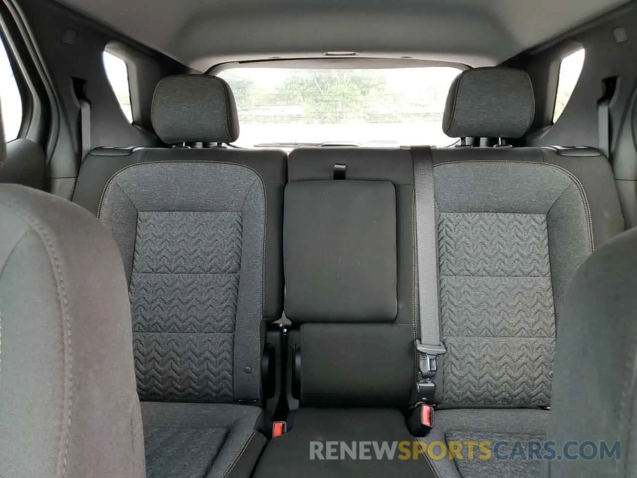 10 Photograph of a damaged car 3GNAXKEGXPS158258 CHEVROLET EQUINOX 2023