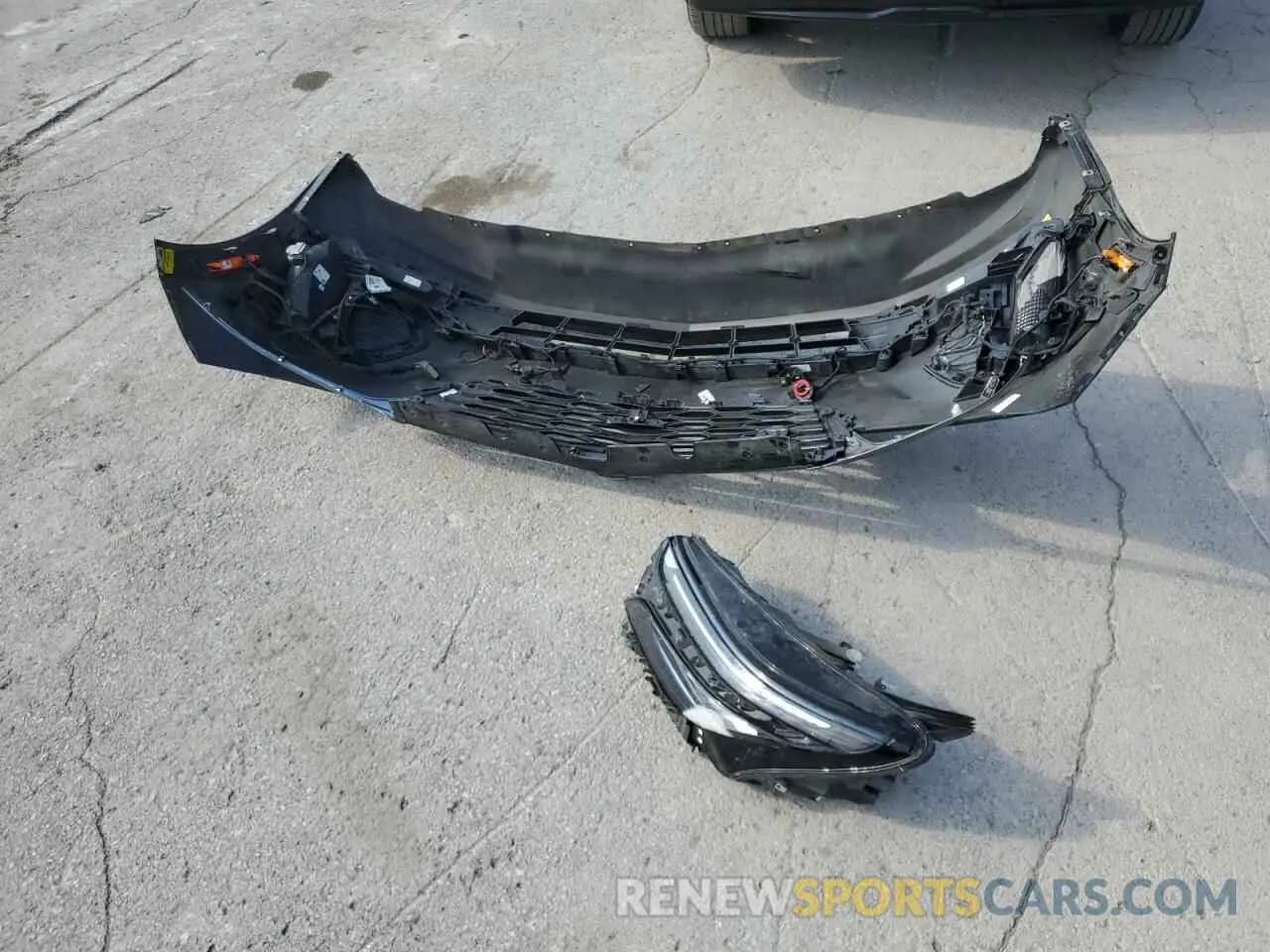 13 Photograph of a damaged car 3GNAXMEGXPL140736 CHEVROLET EQUINOX 2023