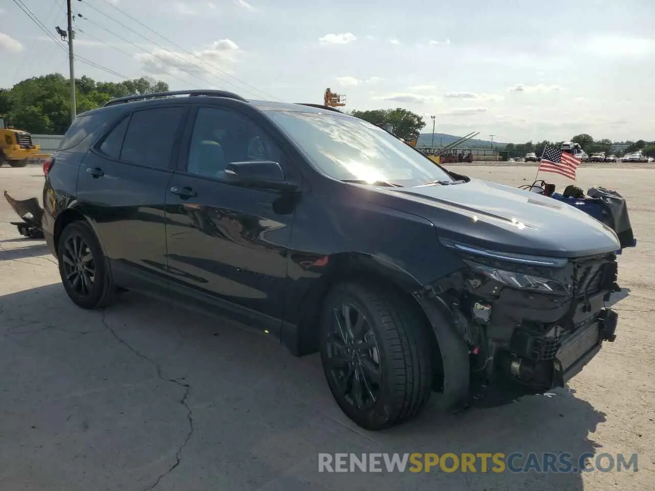 4 Photograph of a damaged car 3GNAXMEGXPL140736 CHEVROLET EQUINOX 2023