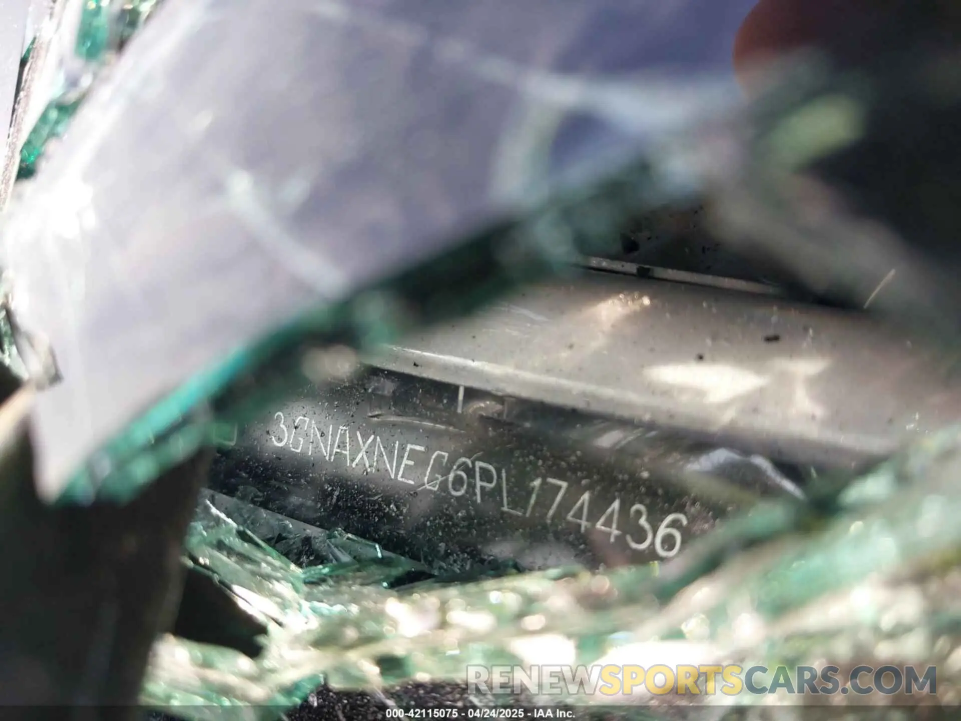 9 Photograph of a damaged car 3GNAXNEG6PL174436 CHEVROLET EQUINOX 2023