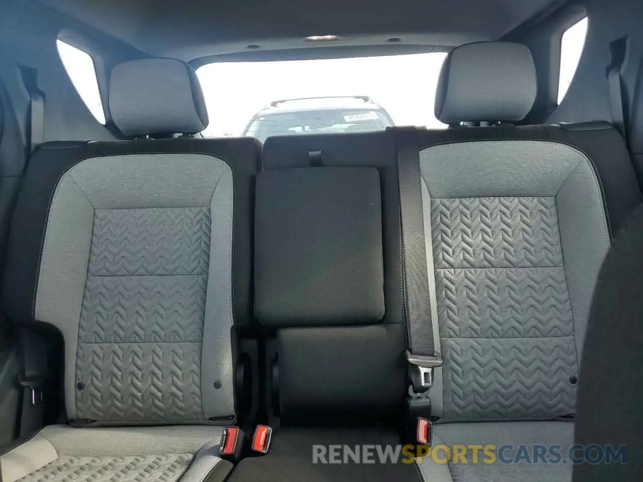 10 Фотография поврежденного автомобиля 3GNAXSEG4PL219923 CHEVROLET EQUINOX 2023