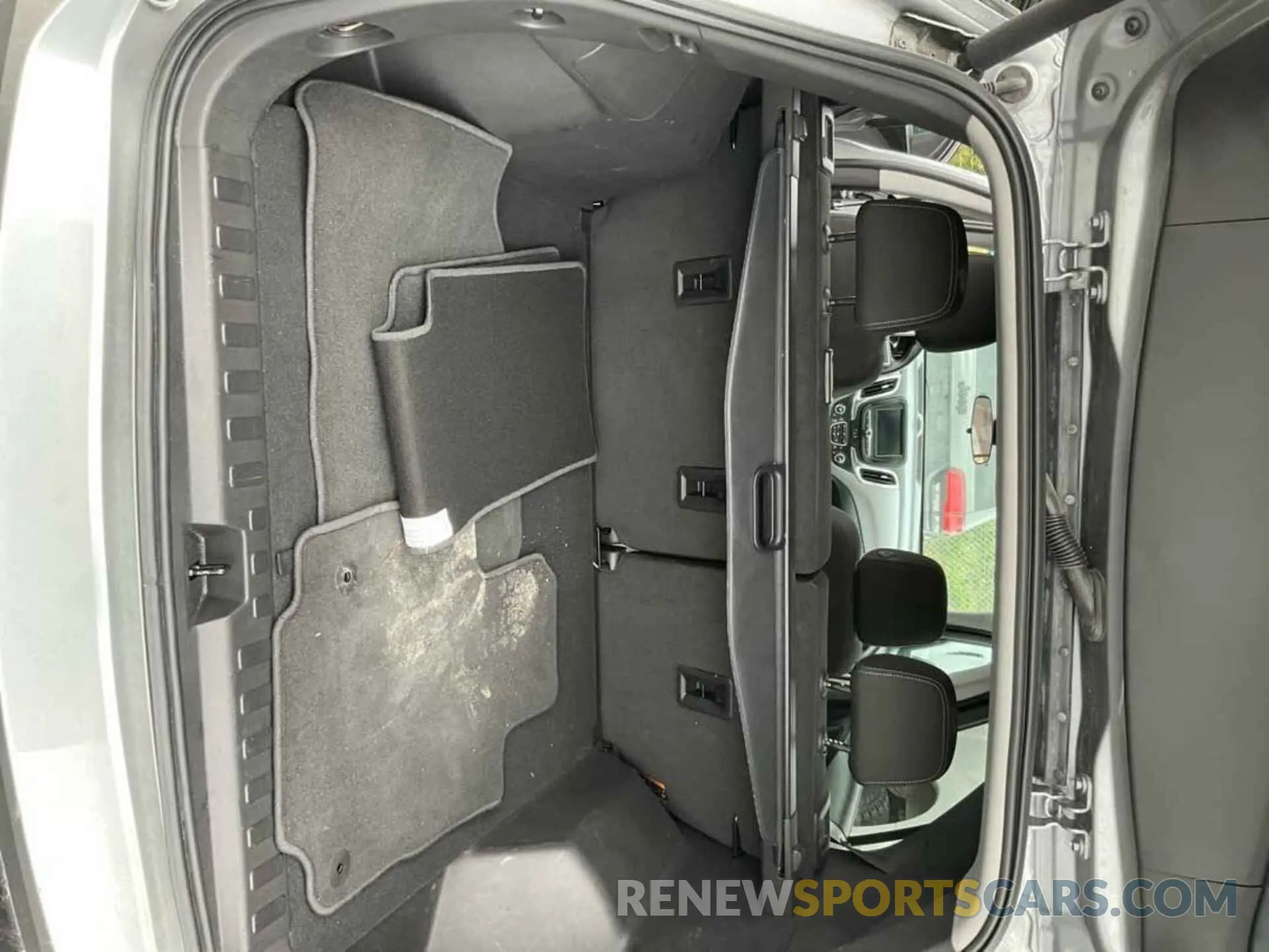 7 Photograph of a damaged car 3GNAXTEG0PL237356 CHEVROLET EQUINOX 2023