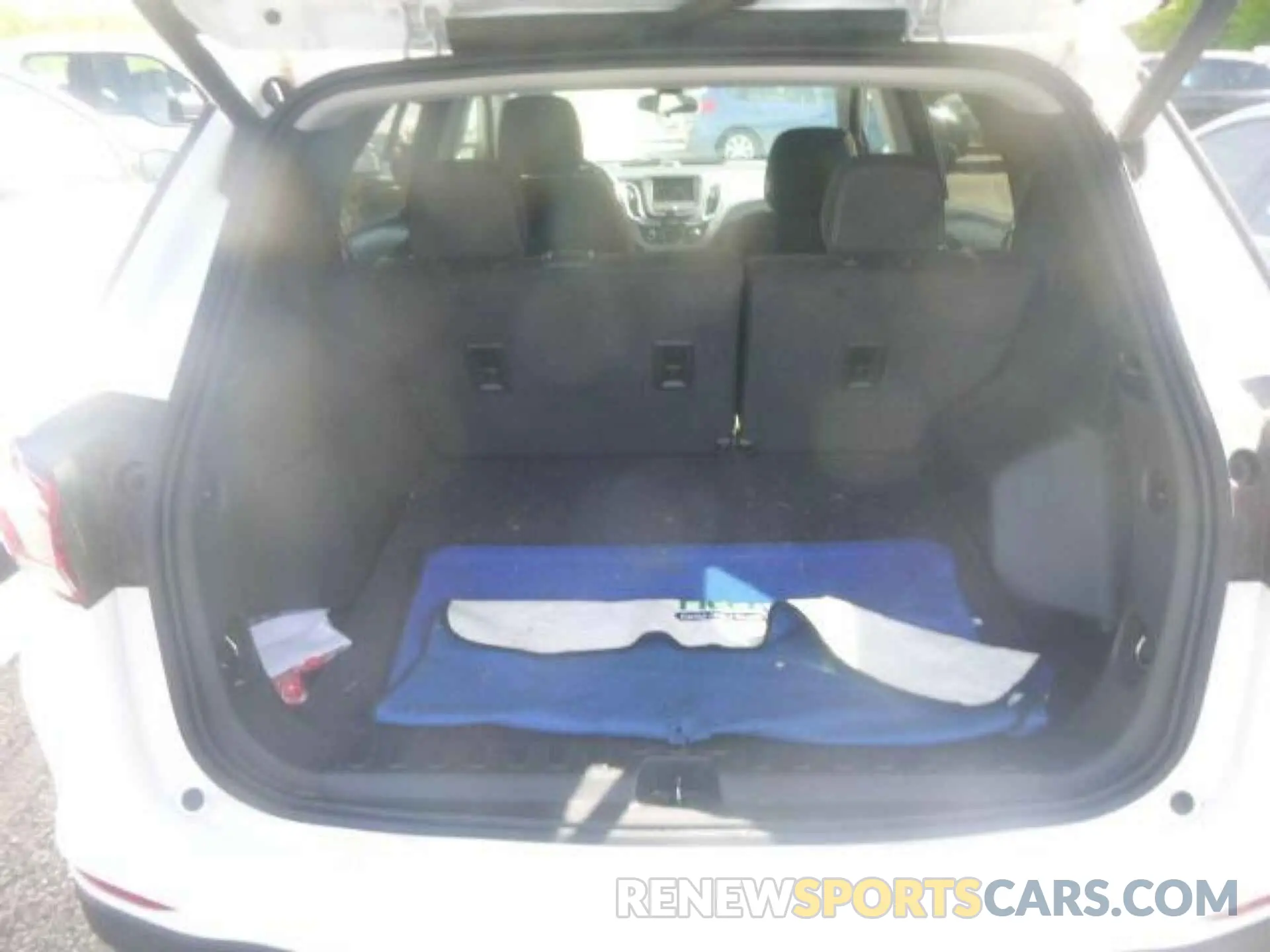 10 Фотография поврежденного автомобиля 3GNAXTEG0PL251872 CHEVROLET EQUINOX 2023