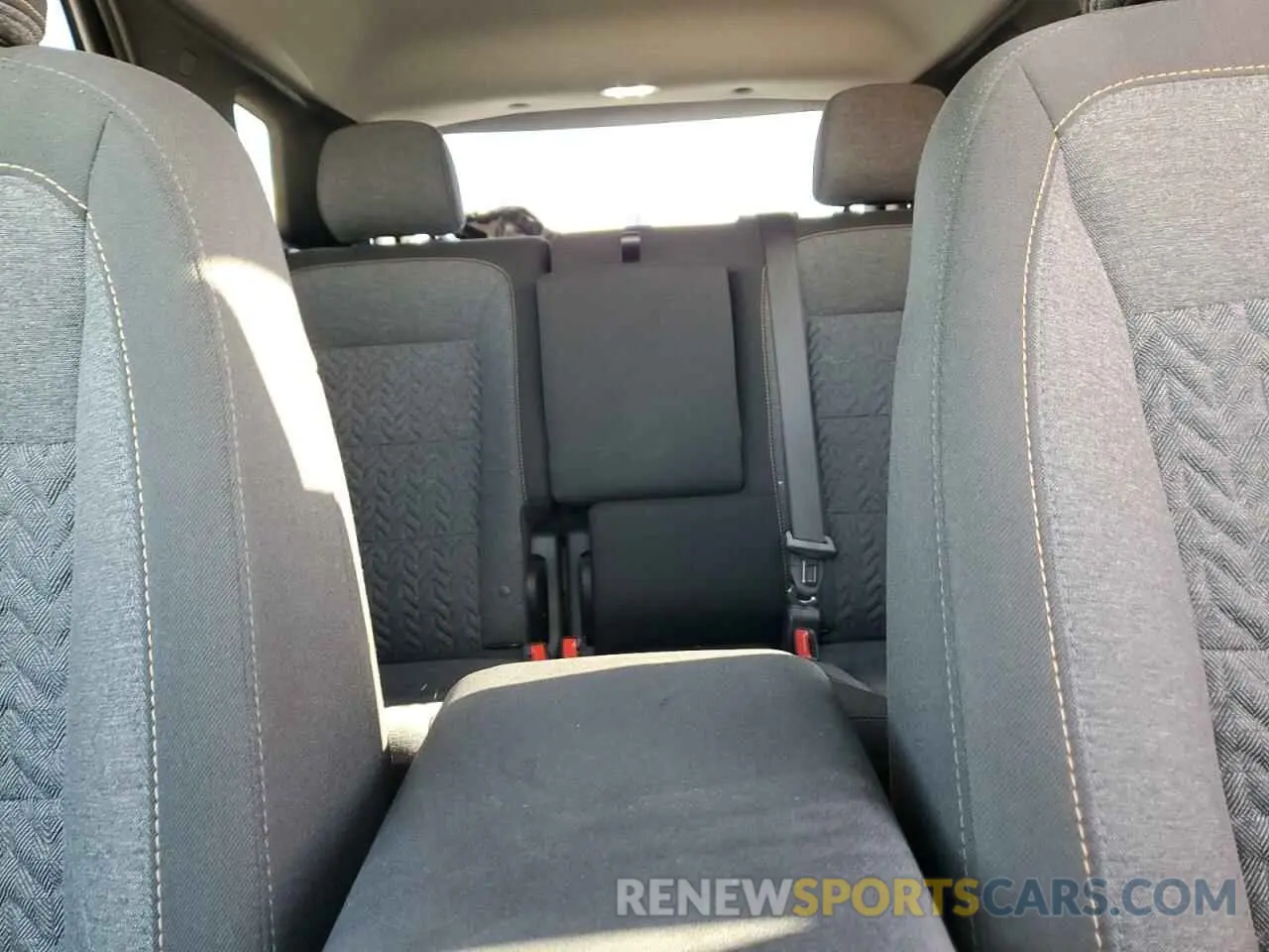 10 Фотография поврежденного автомобиля 3GNAXTEG1PL198163 CHEVROLET EQUINOX 2023