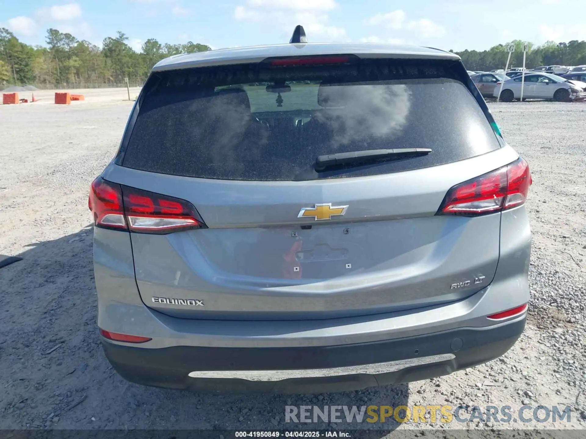 17 Photograph of a damaged car 3GNAXTEG1PS187332 CHEVROLET EQUINOX 2023