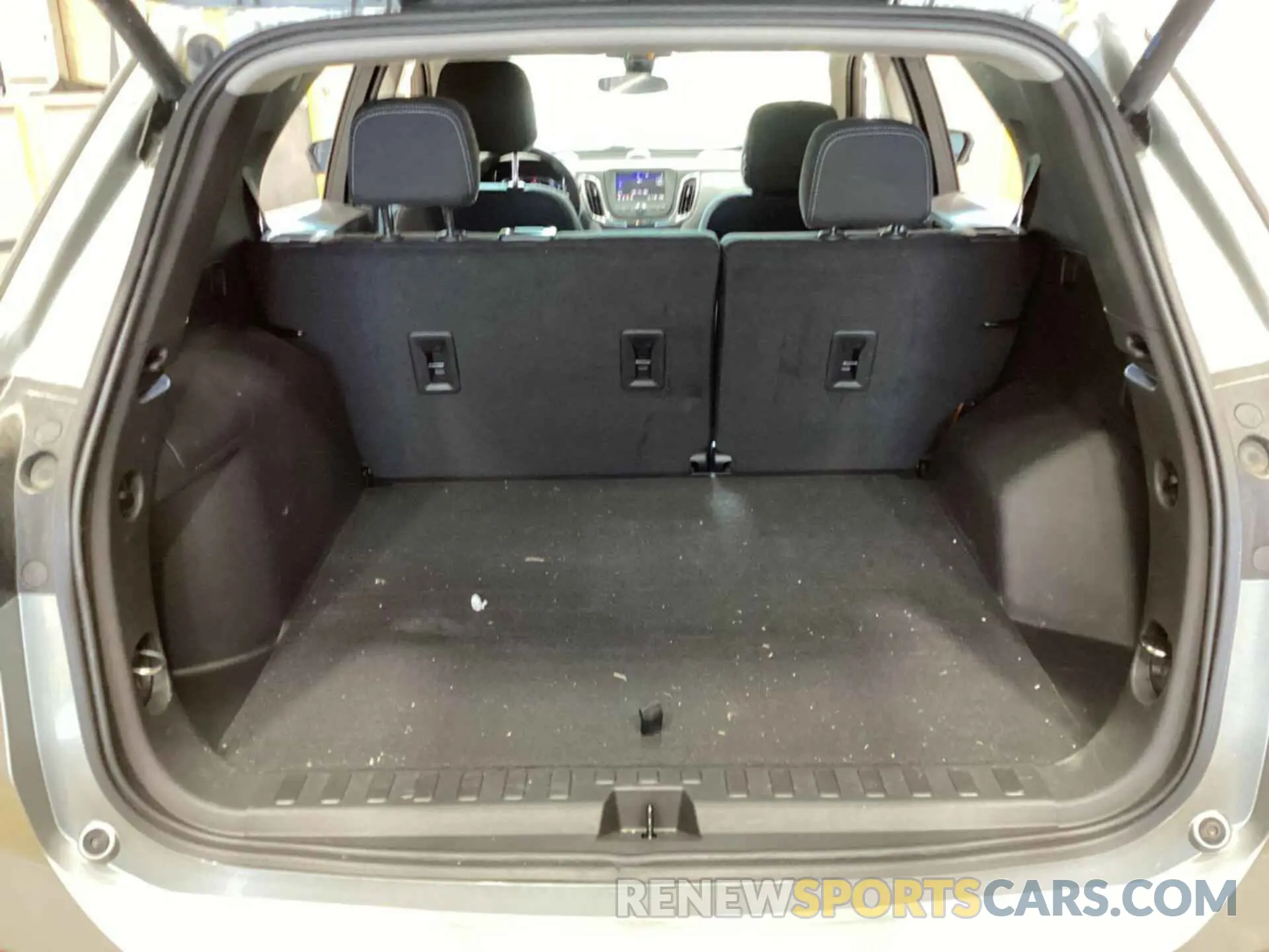 2 Photograph of a damaged car 3GNAXTEG1PS208633 CHEVROLET EQUINOX 2023