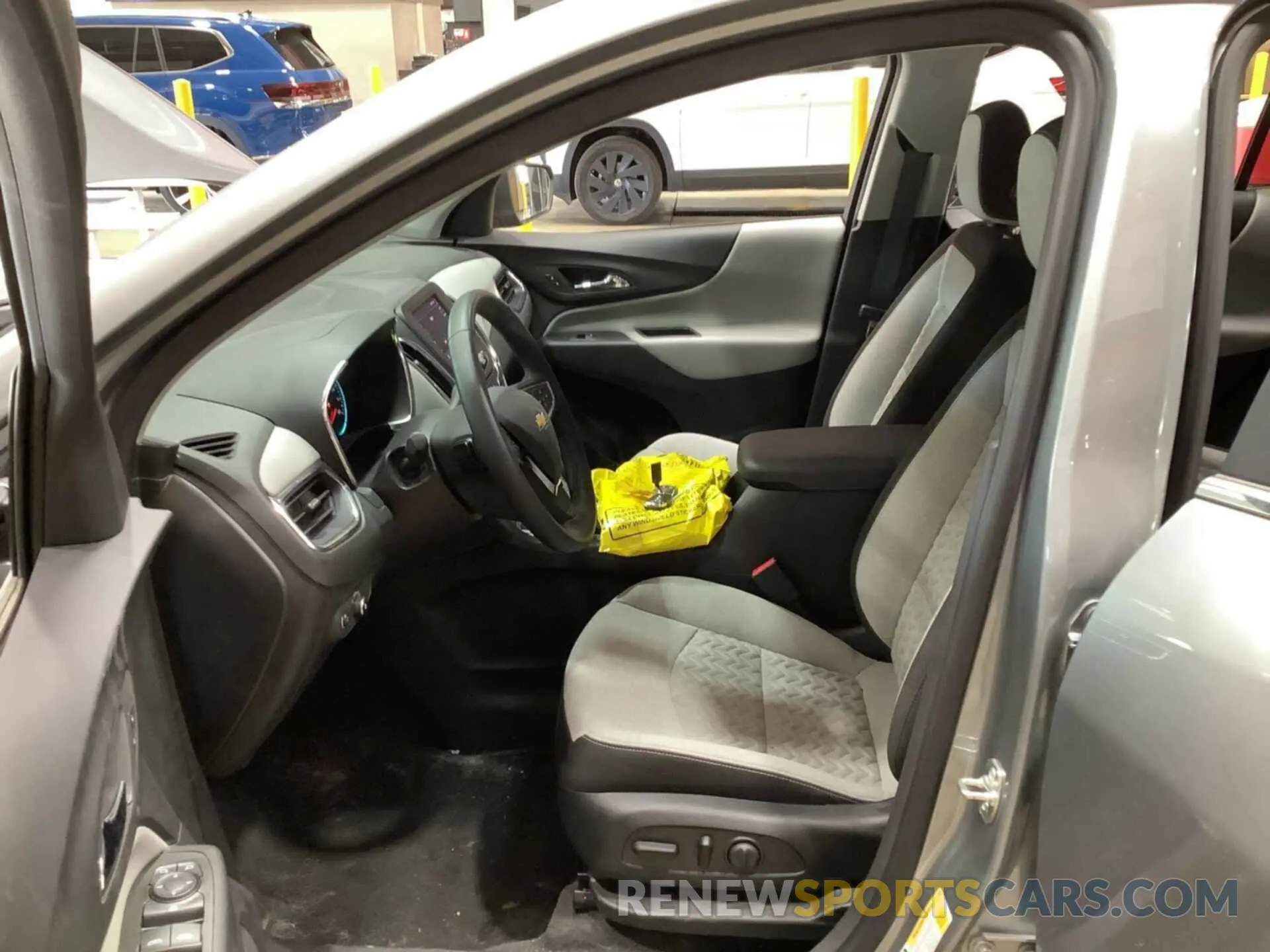 3 Photograph of a damaged car 3GNAXTEG1PS209541 CHEVROLET EQUINOX 2023