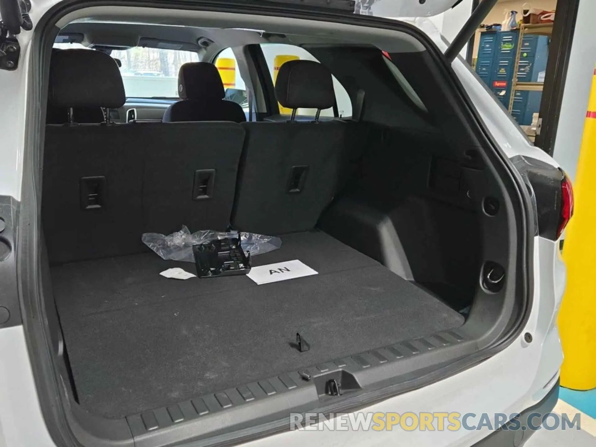 3 Фотография поврежденного автомобиля 3GNAXTEG3PL112707 CHEVROLET EQUINOX 2023