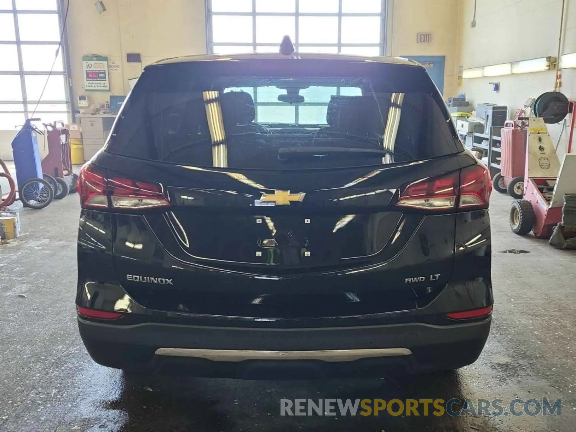 10 Photograph of a damaged car 3GNAXTEG3PL112996 CHEVROLET EQUINOX 2023