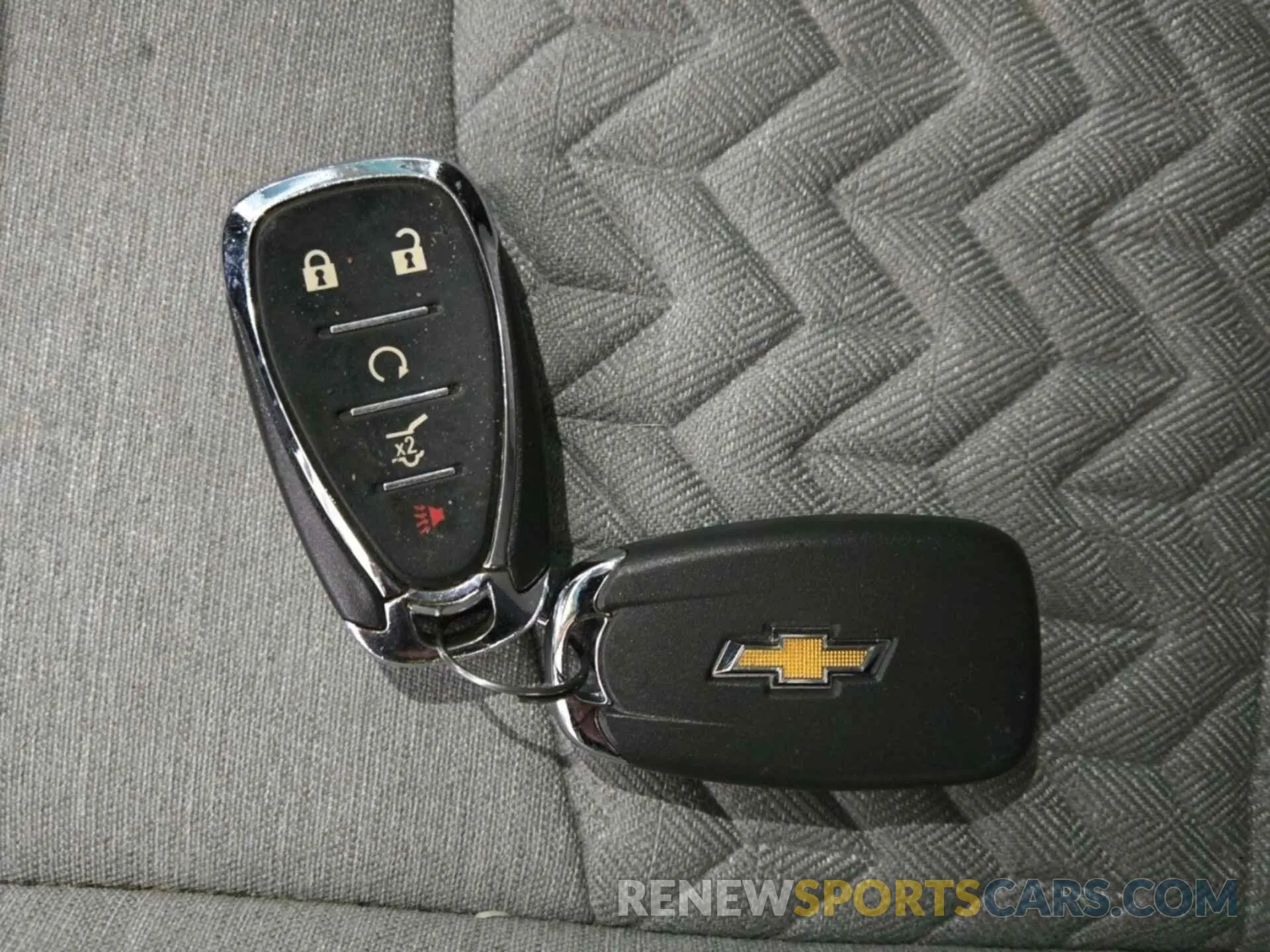 8 Фотография поврежденного автомобиля 3GNAXTEG3PS112910 CHEVROLET EQUINOX 2023