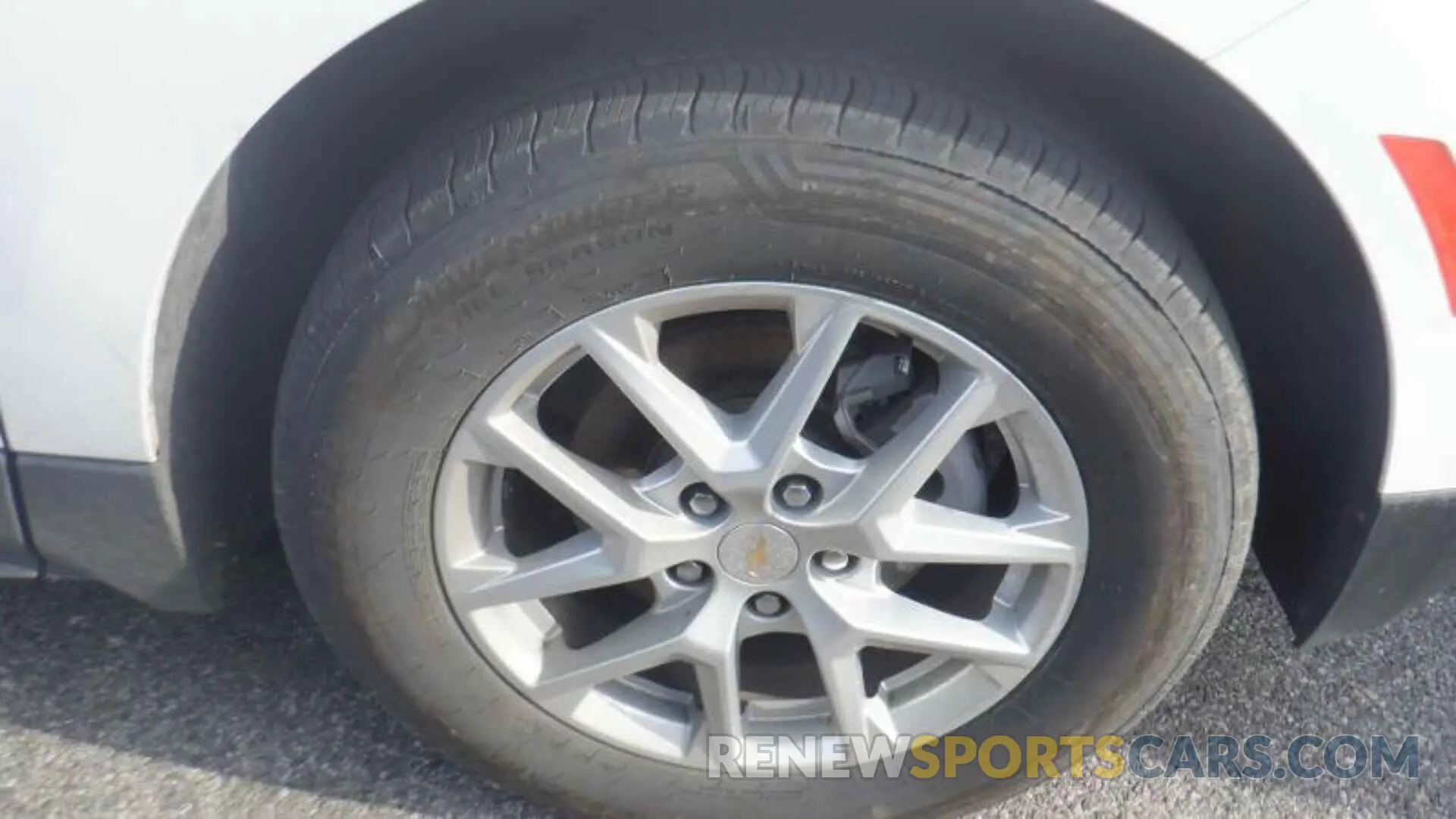 8 Фотография поврежденного автомобиля 3GNAXTEG3PS208469 CHEVROLET EQUINOX 2023
