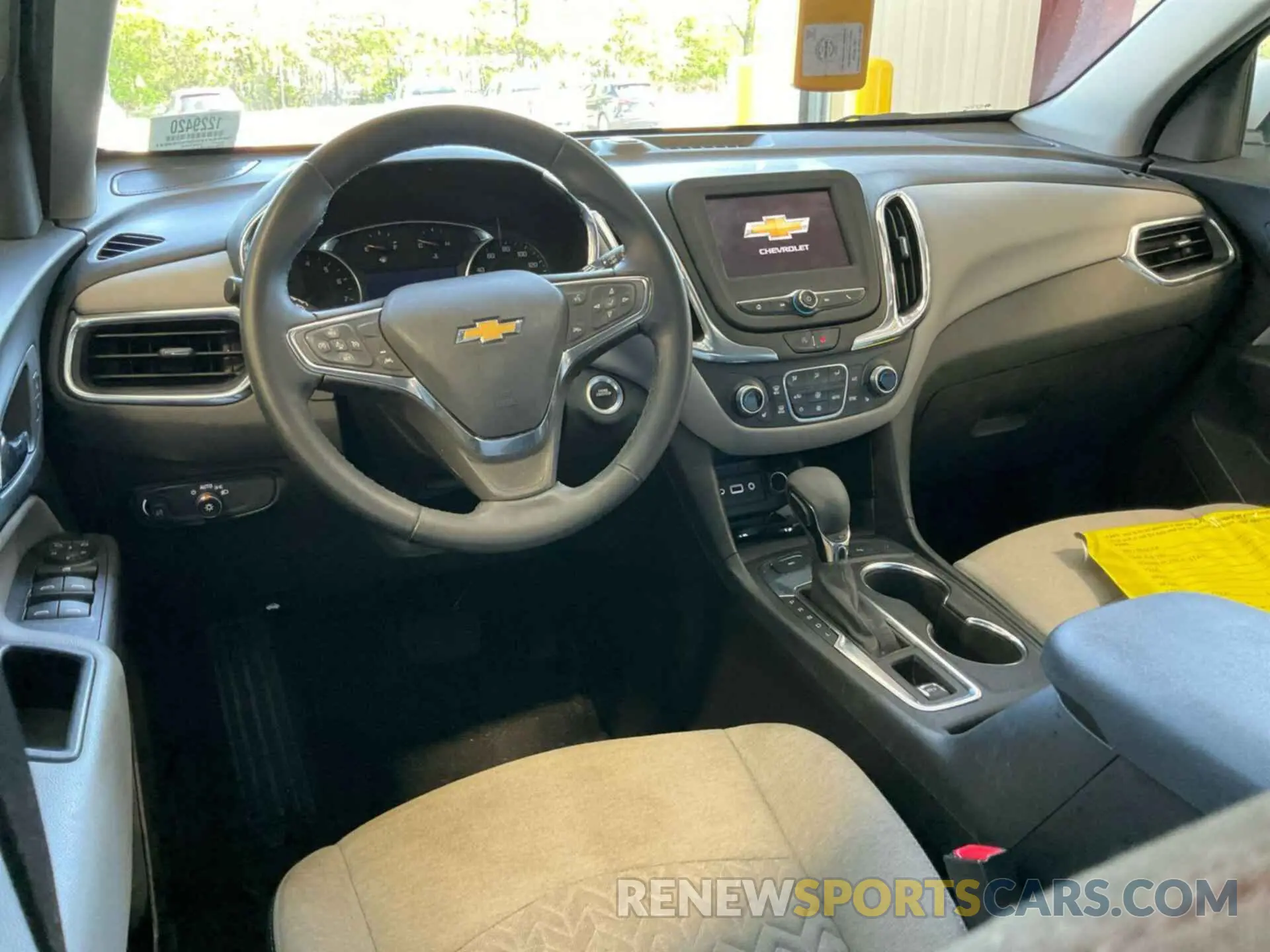 11 Фотография поврежденного автомобиля 3GNAXTEG3PS209041 CHEVROLET EQUINOX 2023