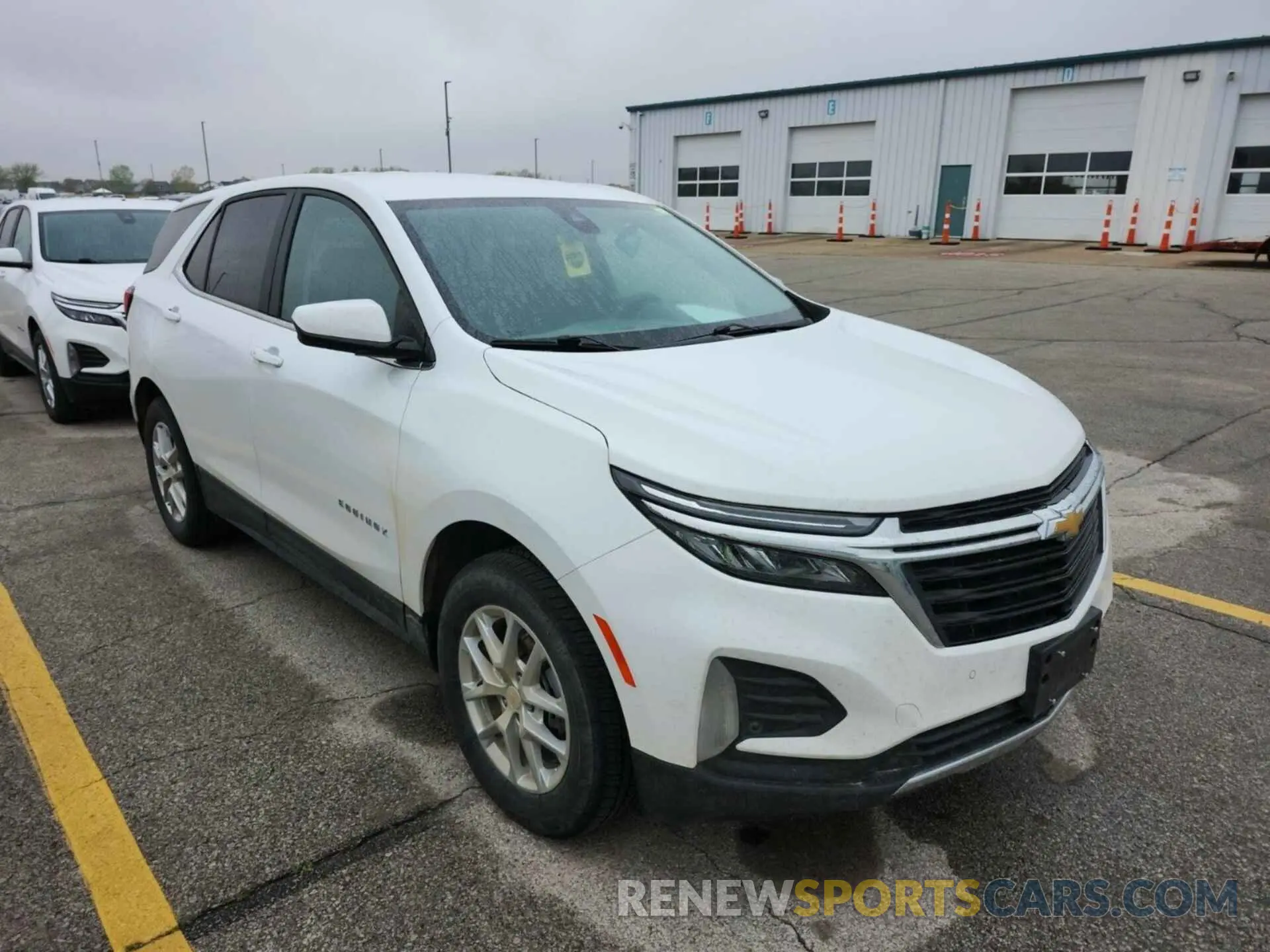 3 Фотография поврежденного автомобиля 3GNAXTEG4PS208593 CHEVROLET EQUINOX 2023