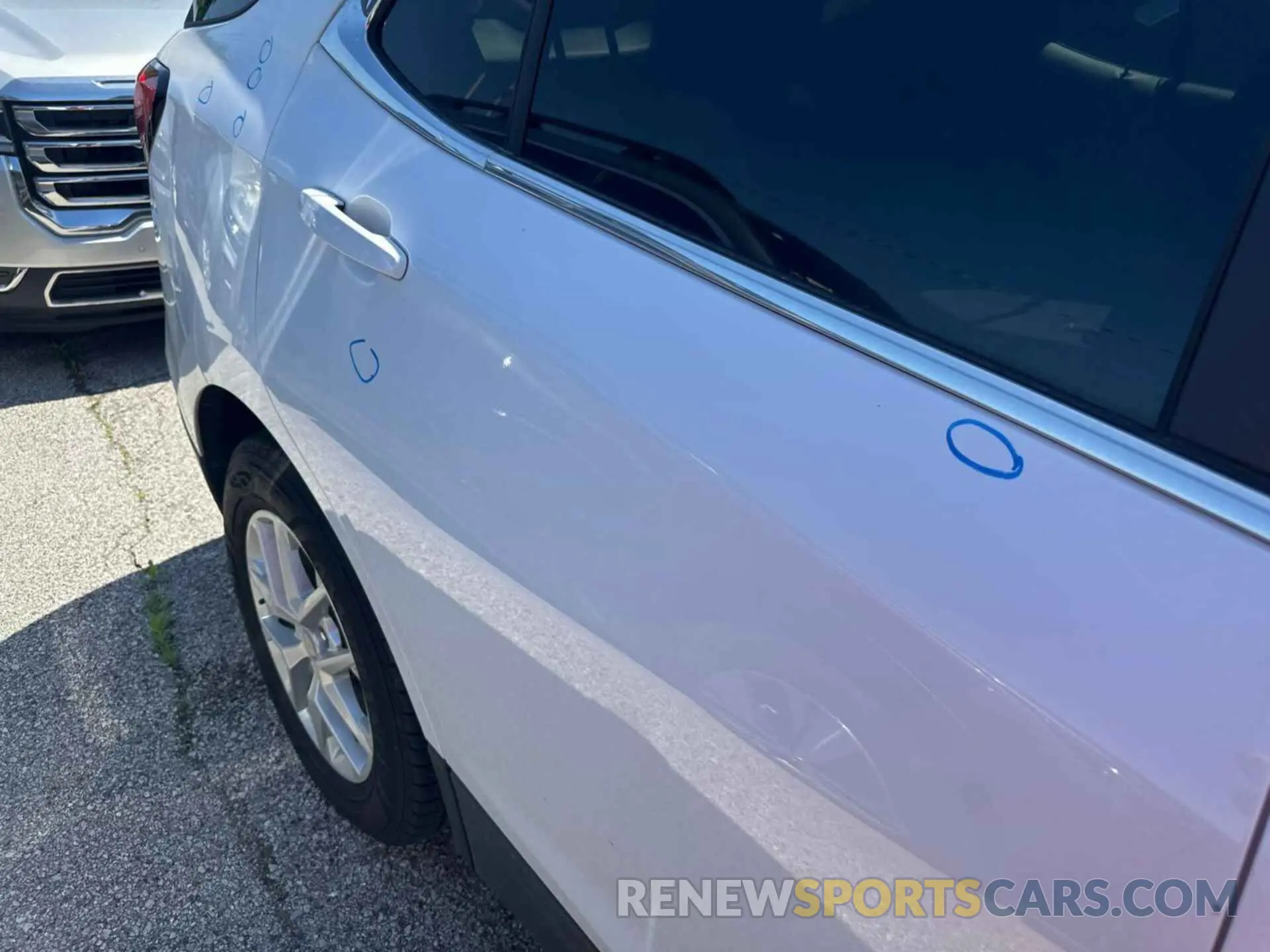 8 Фотография поврежденного автомобиля 3GNAXTEG6PL251469 CHEVROLET EQUINOX 2023