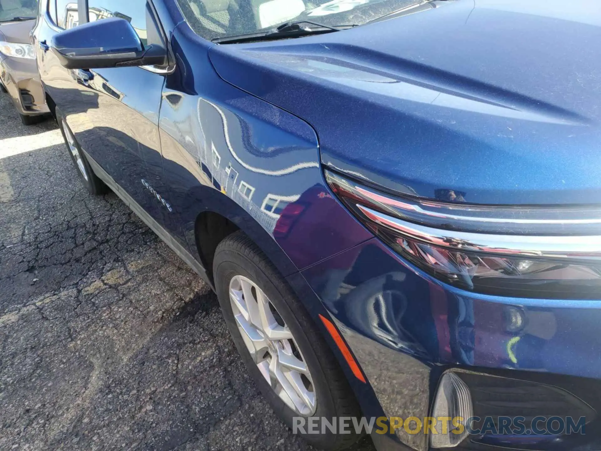 10 Фотография поврежденного автомобиля 3GNAXTEG6PS113047 CHEVROLET EQUINOX 2023