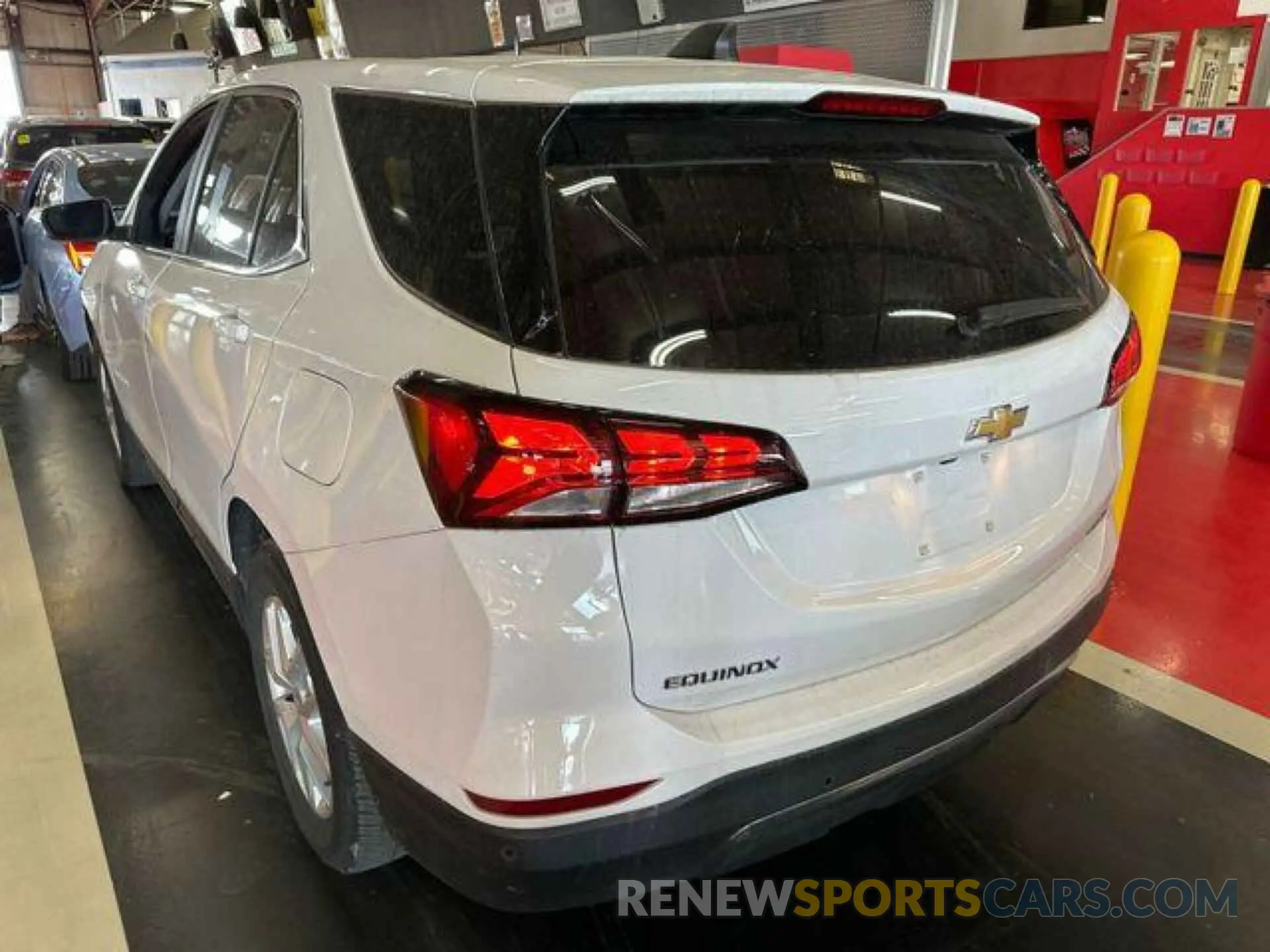 18 Фотография поврежденного автомобиля 3GNAXTEG7PS209091 CHEVROLET EQUINOX 2023