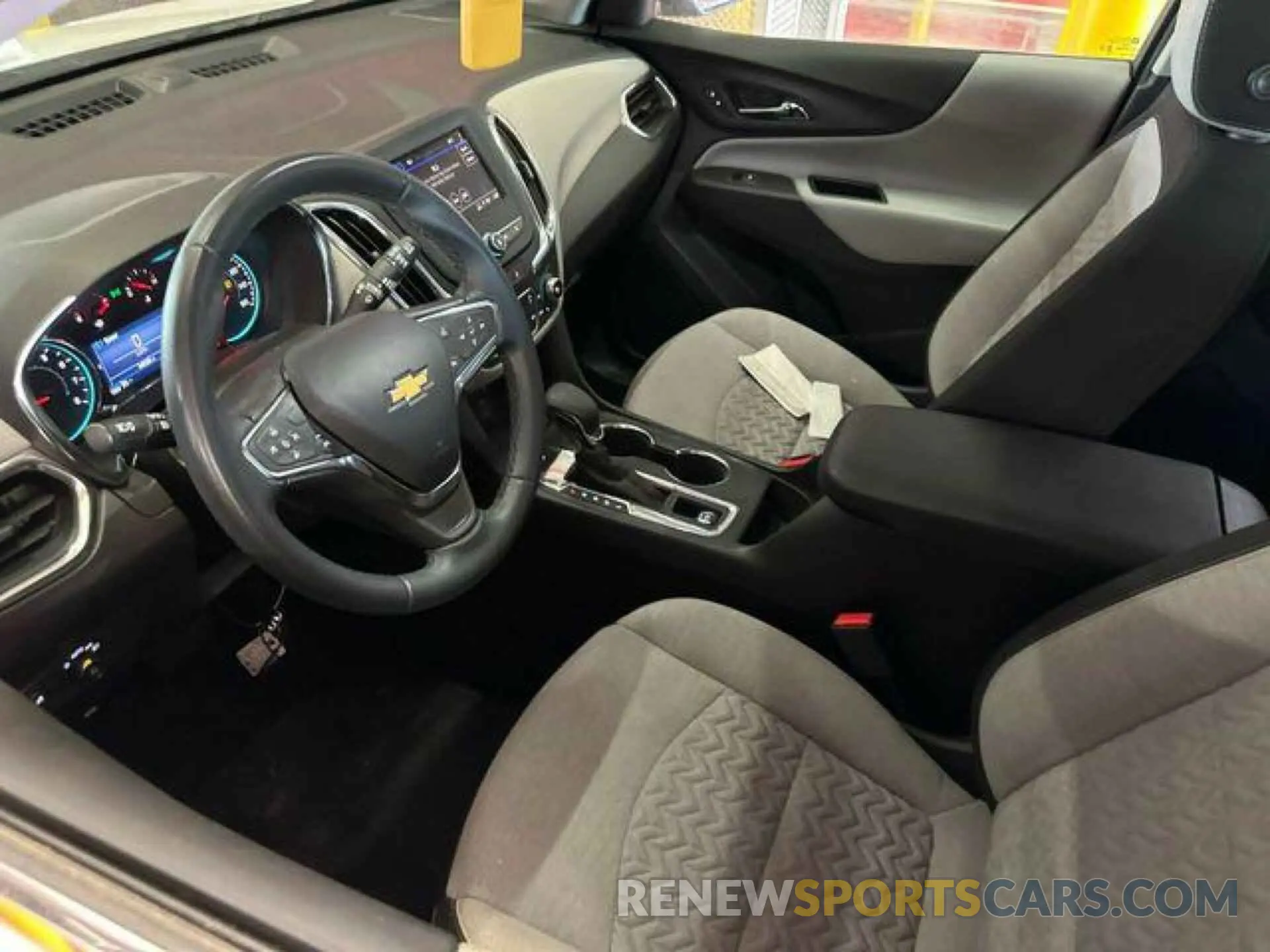 2 Фотография поврежденного автомобиля 3GNAXTEG7PS209091 CHEVROLET EQUINOX 2023