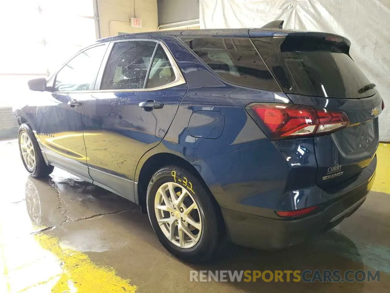 2 Фотография поврежденного автомобиля 3GNAXTEG9PL189243 CHEVROLET EQUINOX 2023