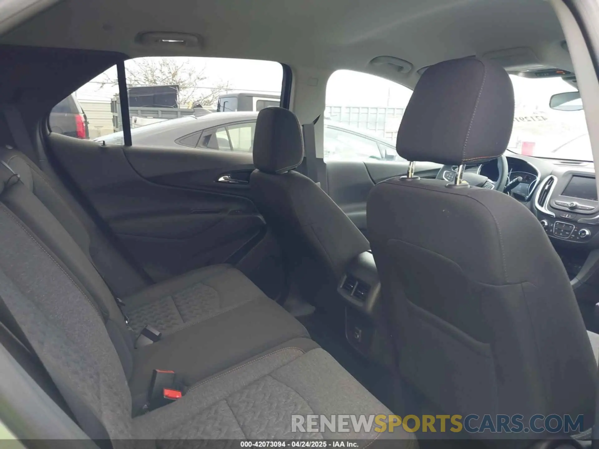 8 Photograph of a damaged car 3GNAXTEG9PL269304 CHEVROLET EQUINOX 2023