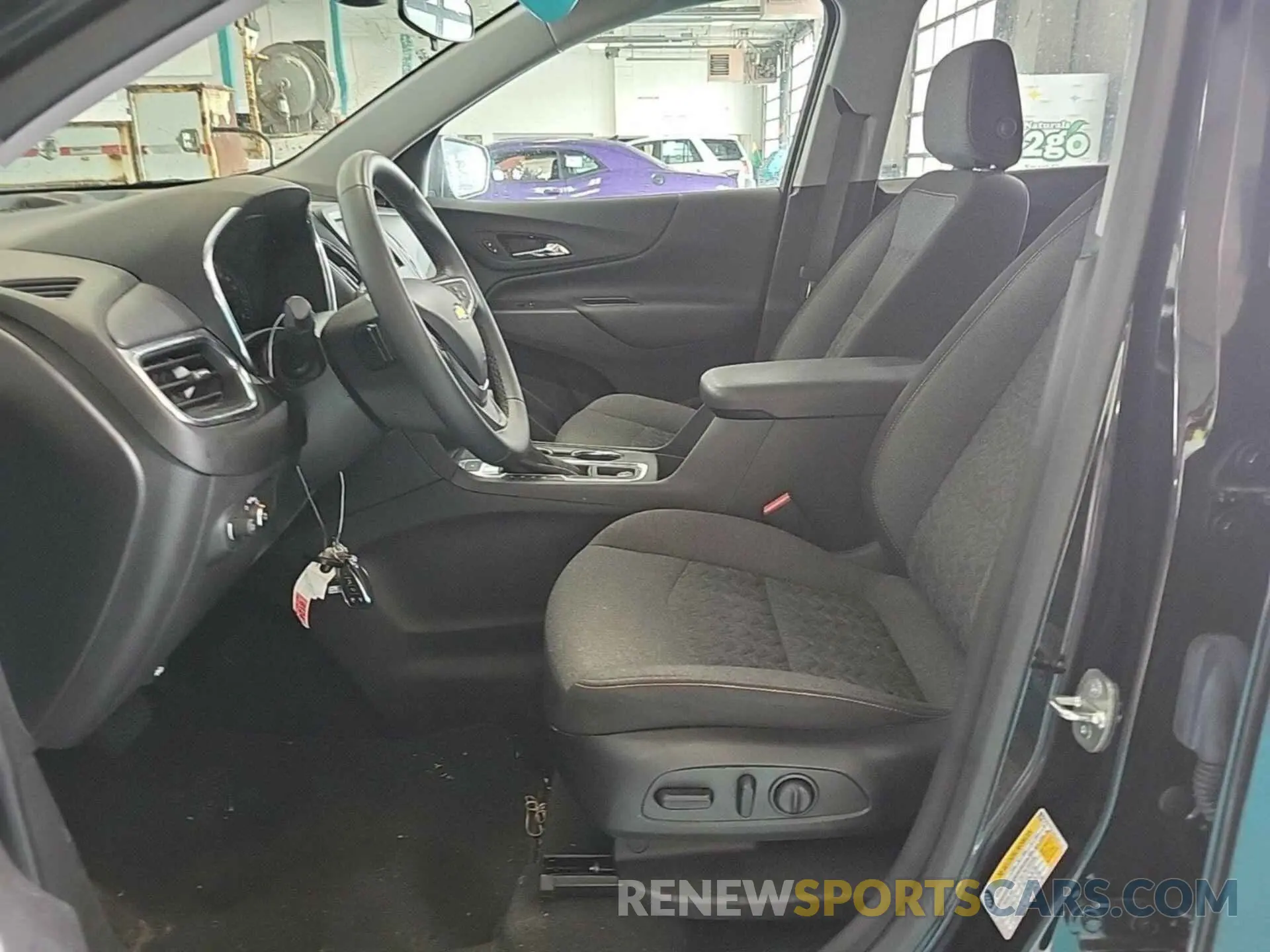 34 Photograph of a damaged car 3GNAXTEGXPL237719 CHEVROLET EQUINOX 2023