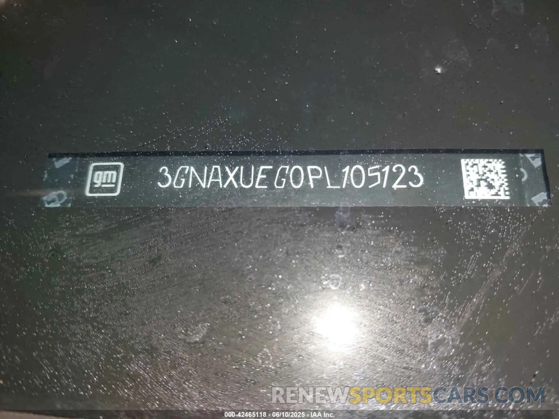 18 Photograph of a damaged car 3GNAXUEG0PL105123 CHEVROLET EQUINOX 2023