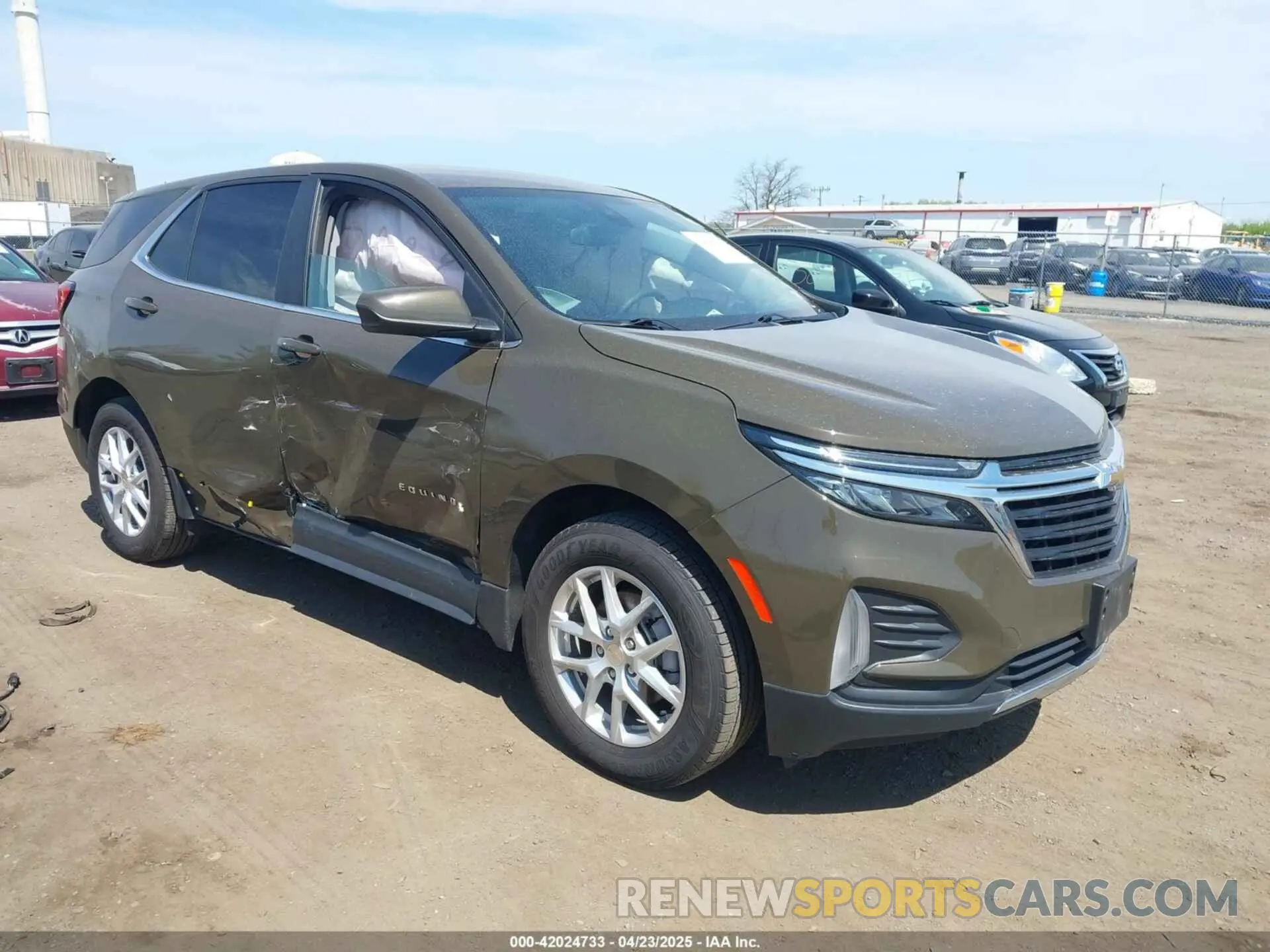 1 Фотография поврежденного автомобиля 3GNAXUEG0PL248041 CHEVROLET EQUINOX 2023