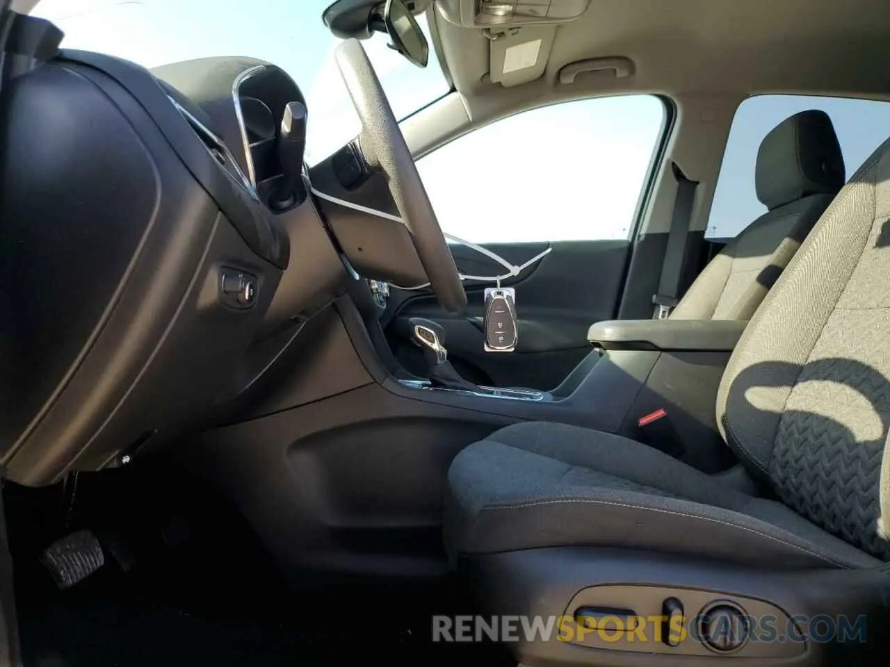 7 Фотография поврежденного автомобиля 3GNAXUEG1PL269299 CHEVROLET EQUINOX 2023