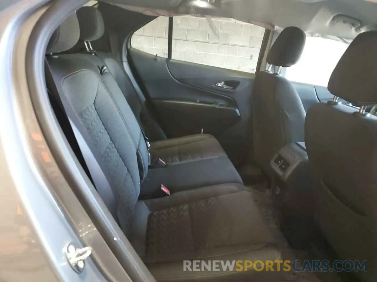 11 Photograph of a damaged car 3GNAXUEG1PS143174 CHEVROLET EQUINOX 2023