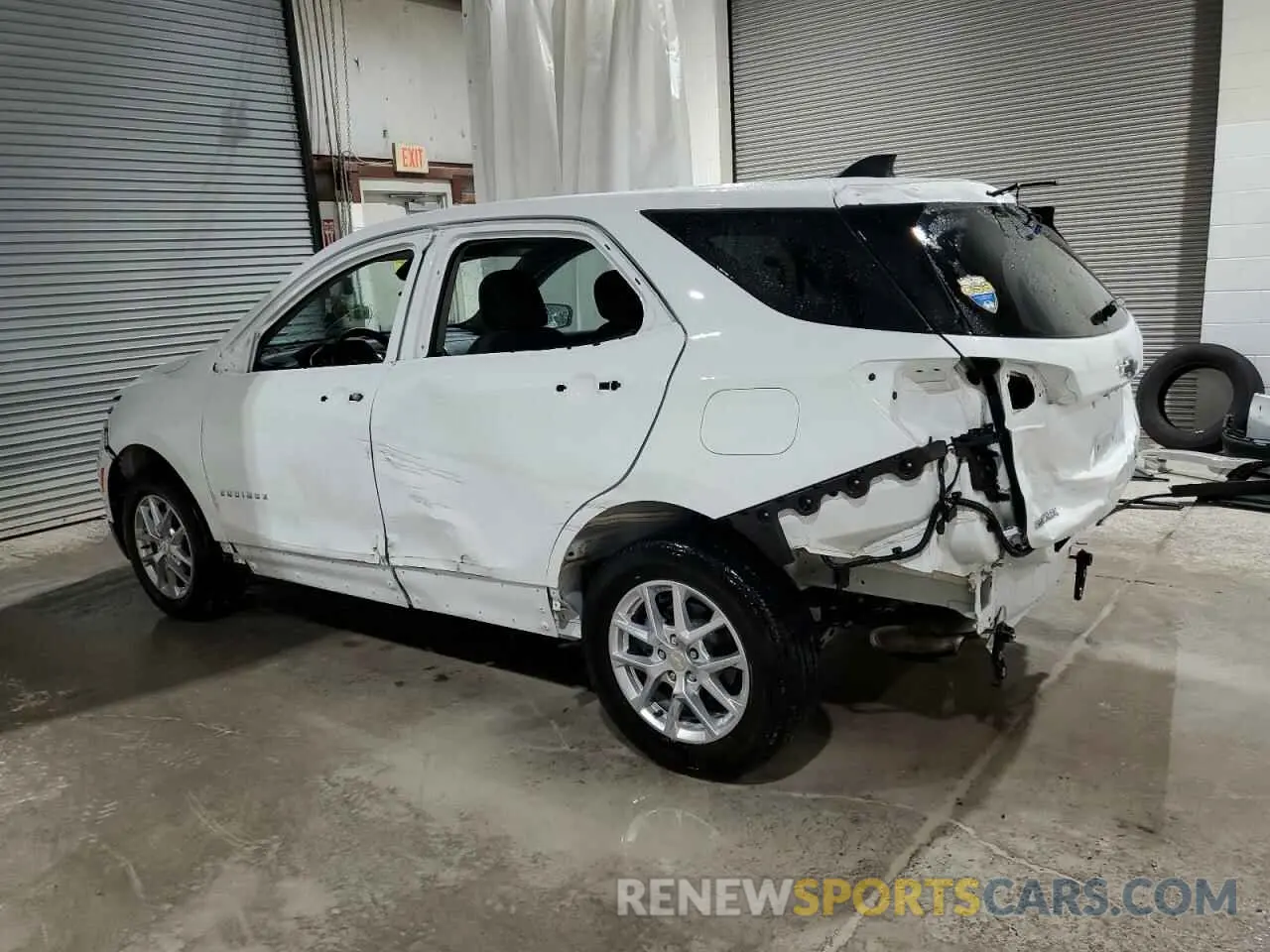 2 Фотография поврежденного автомобиля 3GNAXUEG1PS189202 CHEVROLET EQUINOX 2023
