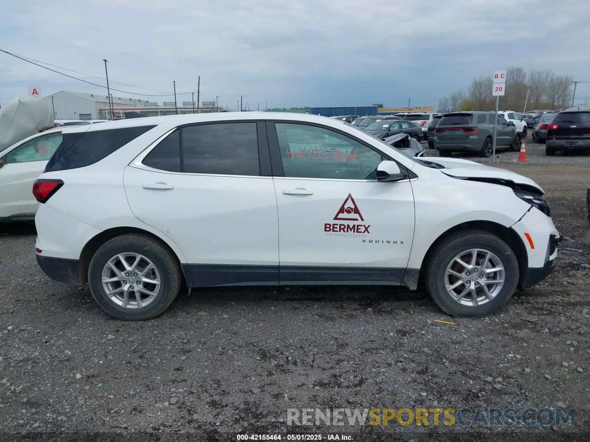 13 Photograph of a damaged car 3GNAXUEG1PS207455 CHEVROLET EQUINOX 2023