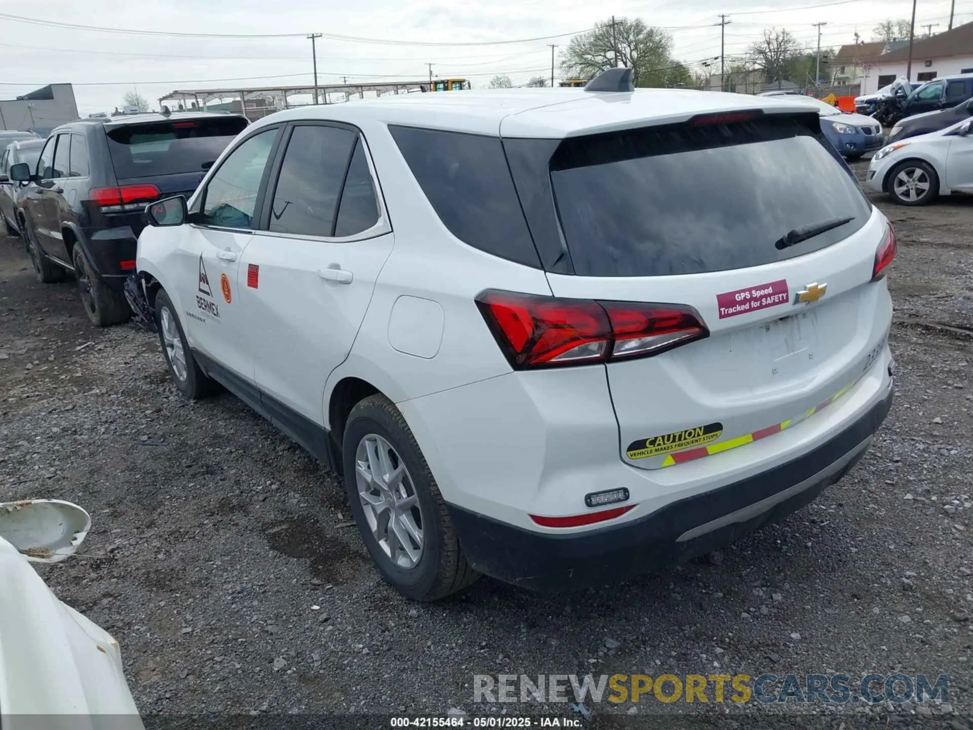 3 Photograph of a damaged car 3GNAXUEG1PS207455 CHEVROLET EQUINOX 2023