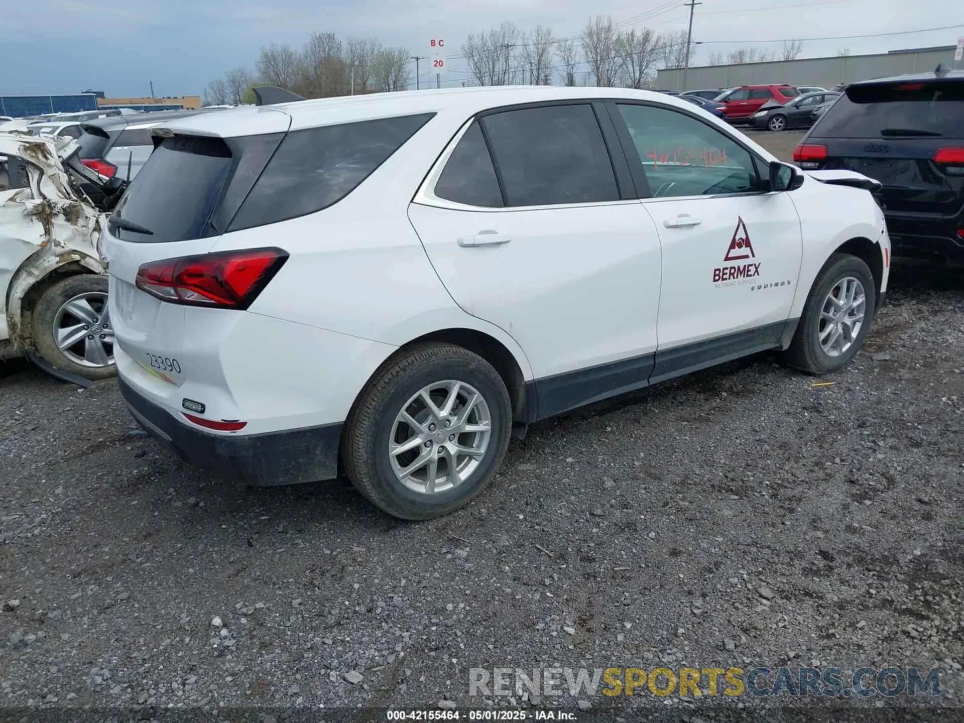 4 Photograph of a damaged car 3GNAXUEG1PS207455 CHEVROLET EQUINOX 2023